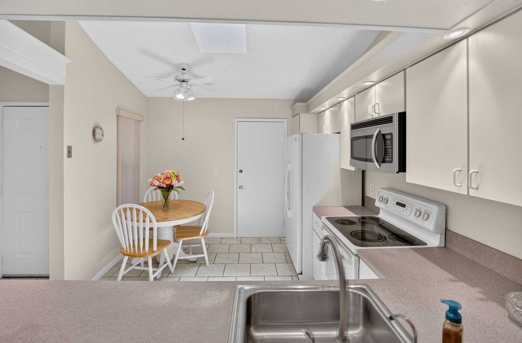PALM CHASE CONDO - Residential