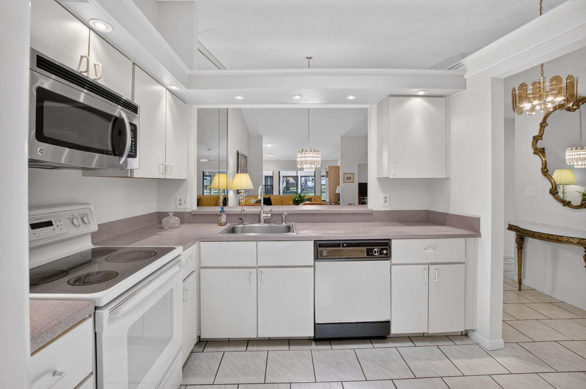 PALM CHASE CONDO - Residential
