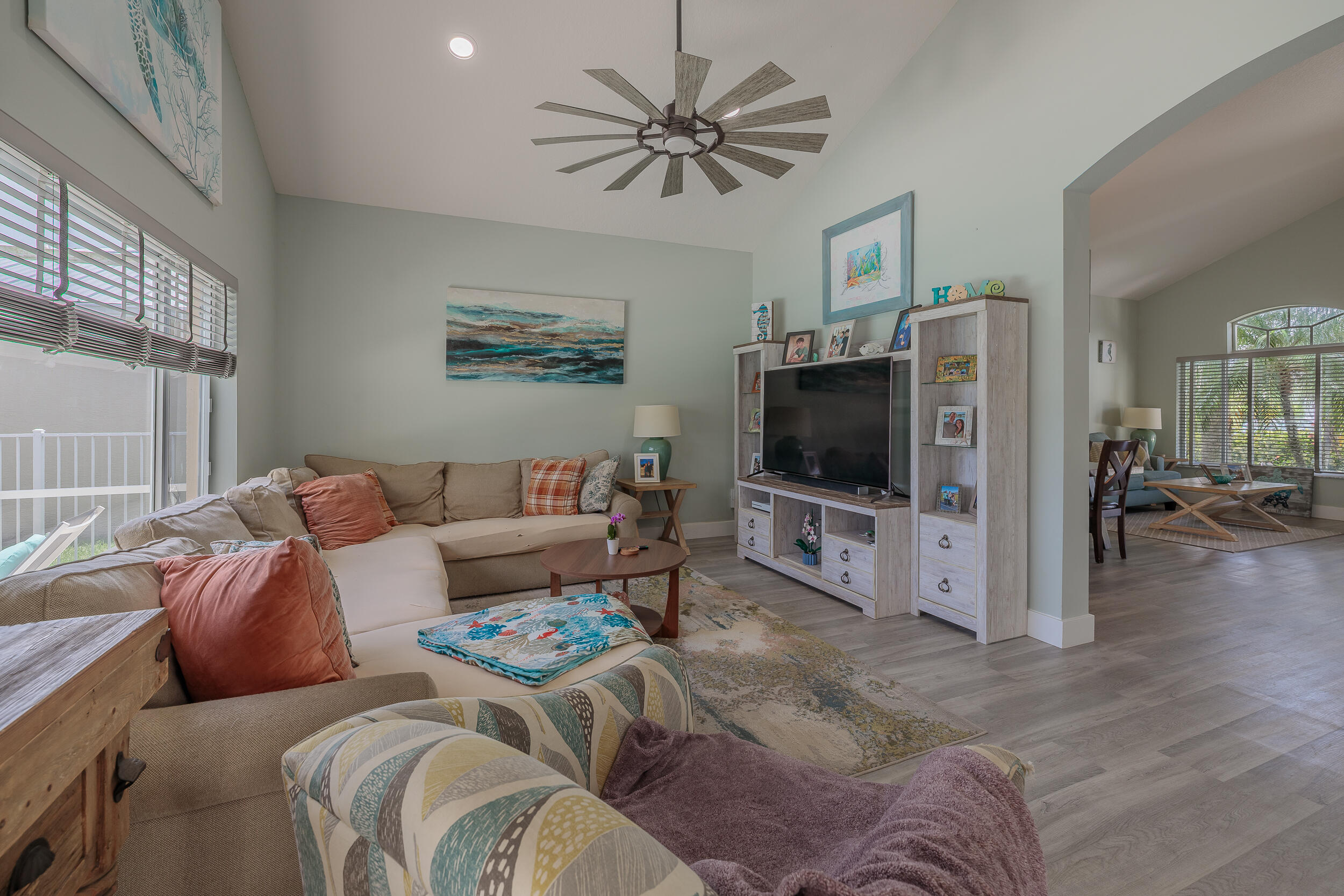 SPRINGTREE - Residential