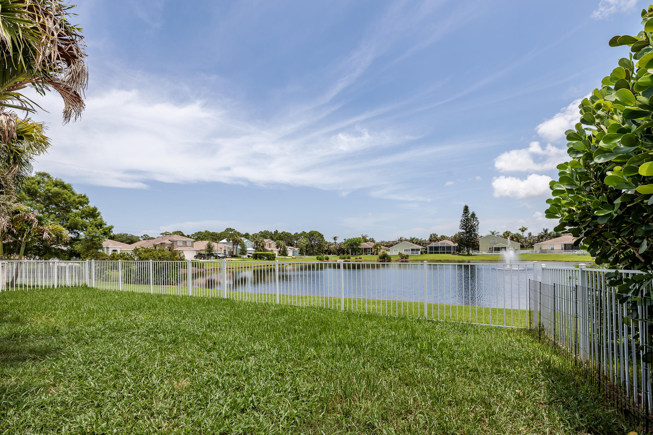 SPRINGTREE - Residential
