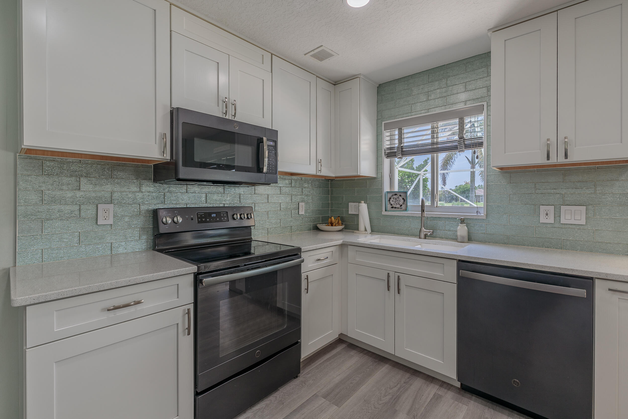 SPRINGTREE - Residential