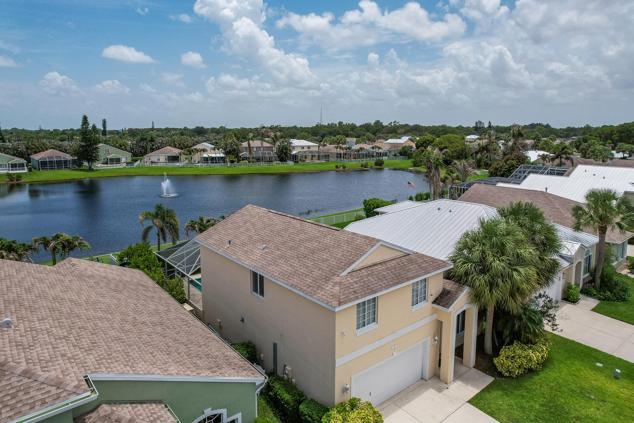 SPRINGTREE - Residential