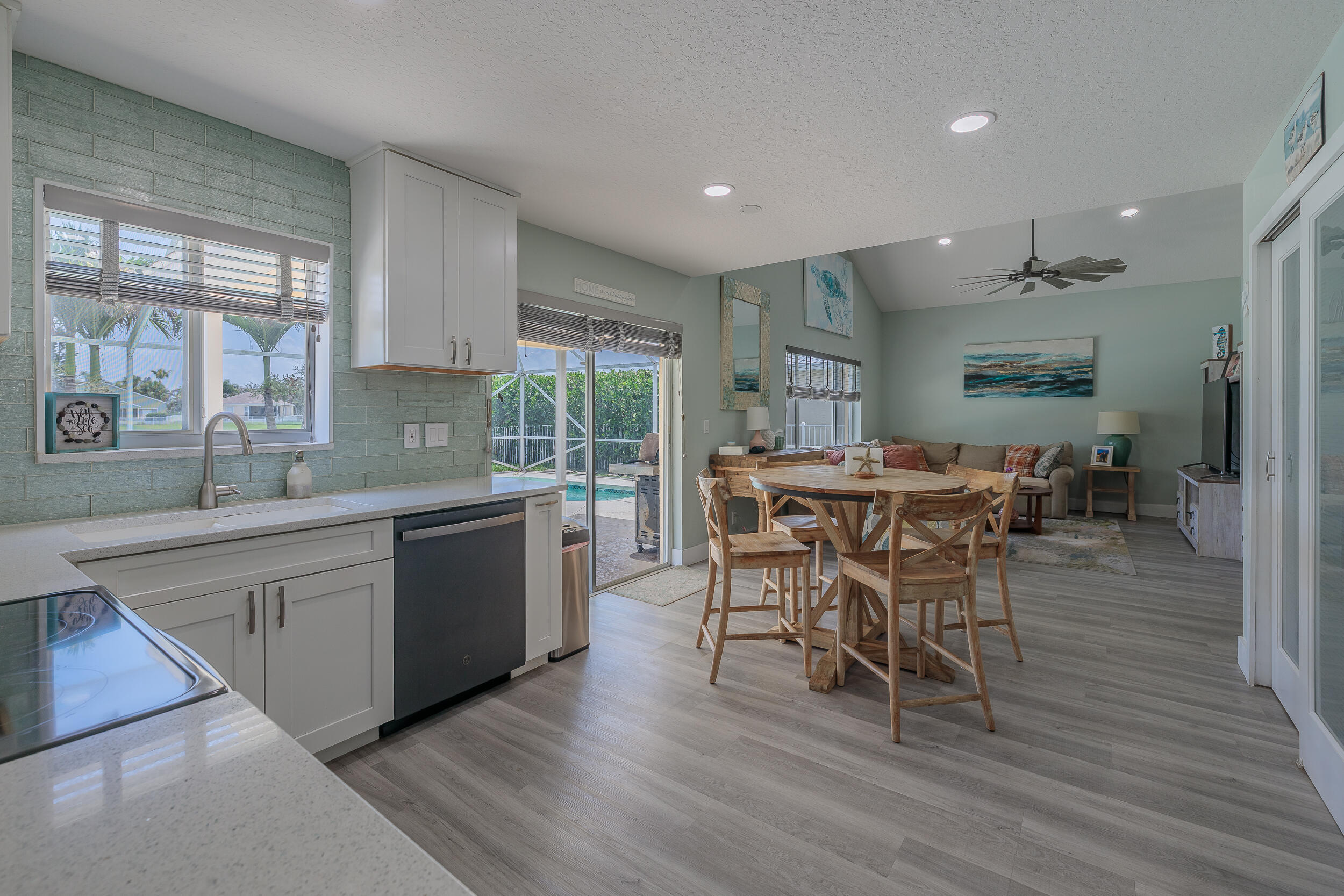 SPRINGTREE - Residential