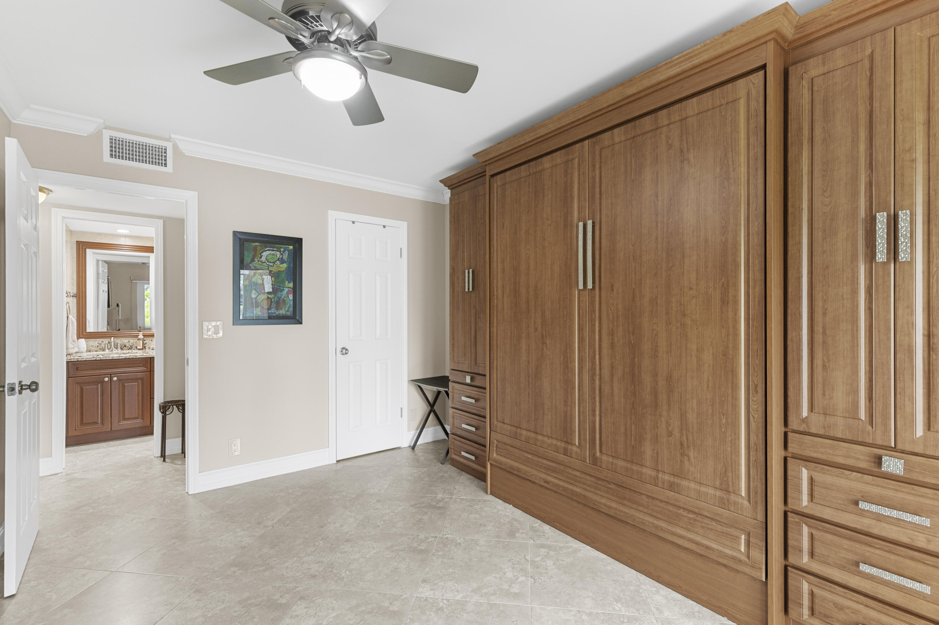 ISLEWOOD D CONDO - Residential