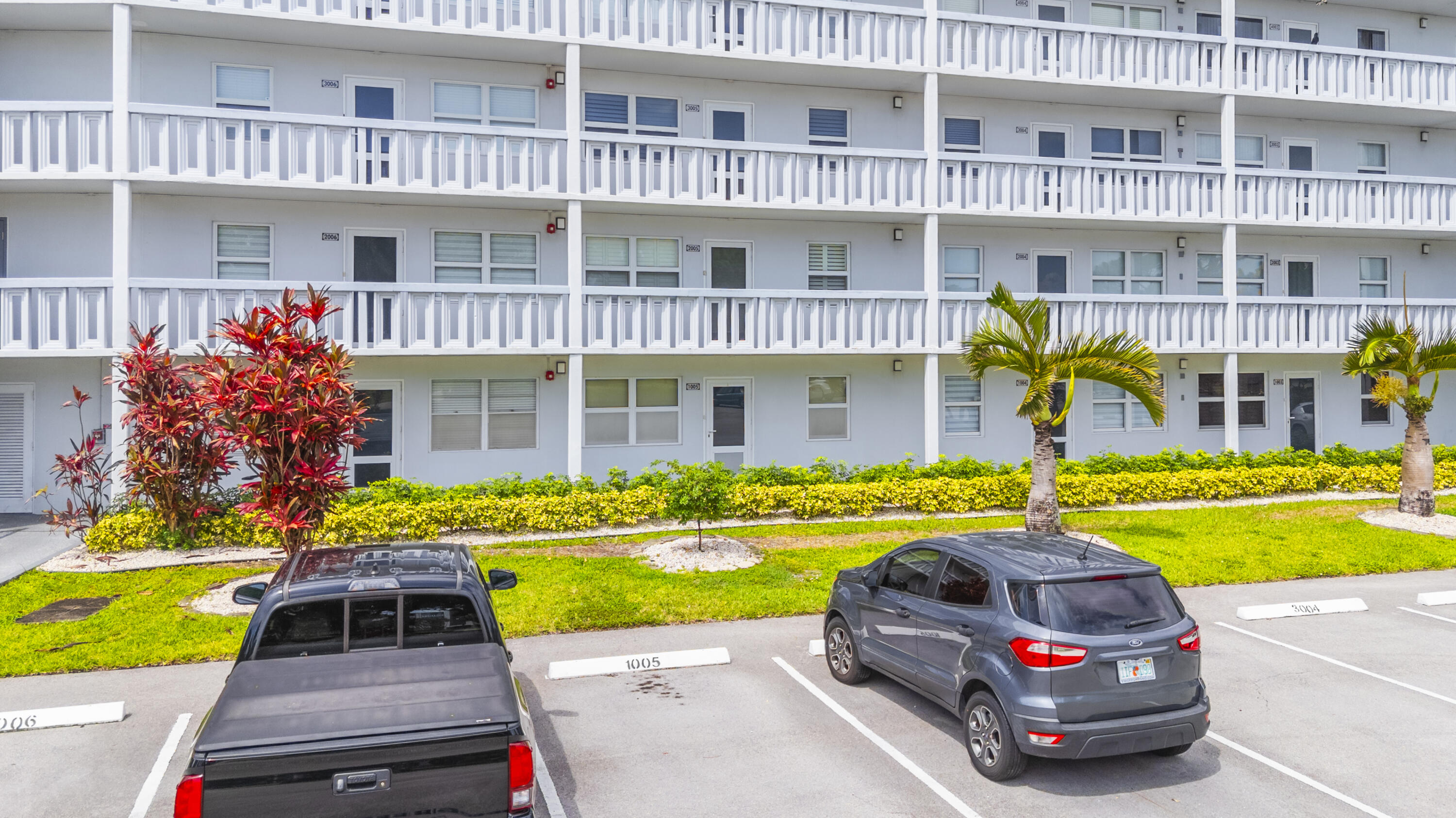 ISLEWOOD D CONDO - Residential