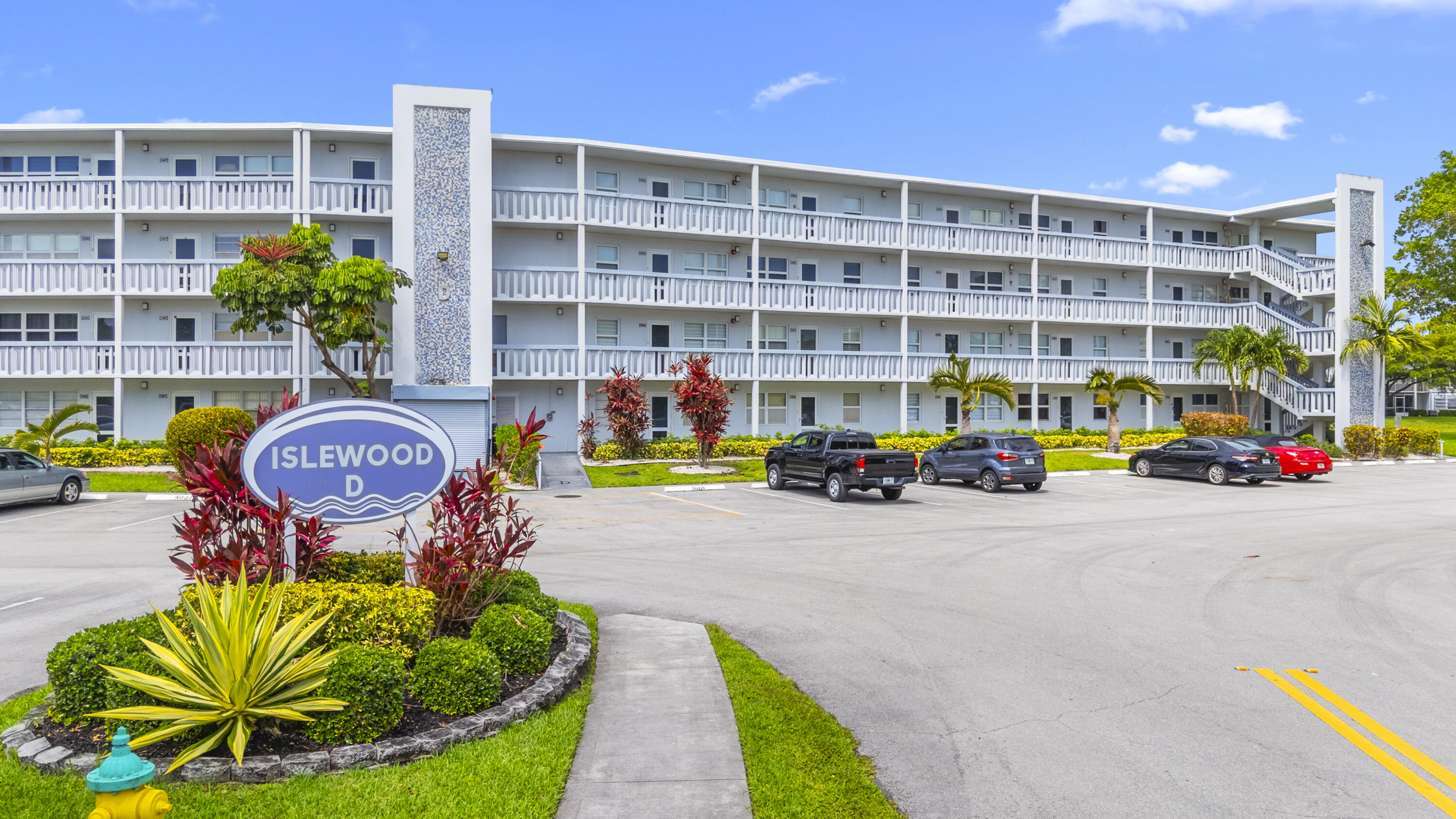 ISLEWOOD D CONDO - Residential