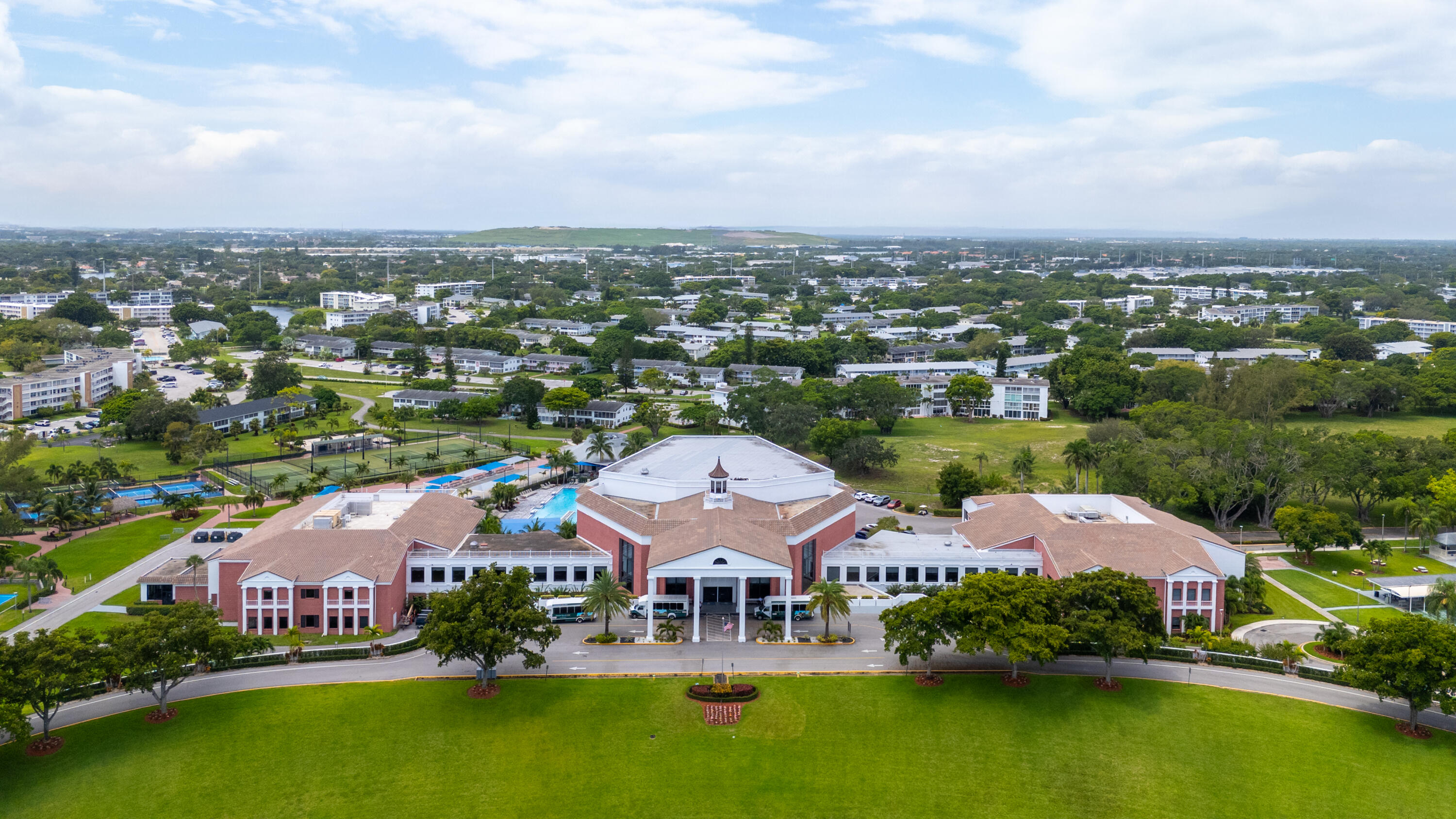 ISLEWOOD D CONDO - Residential