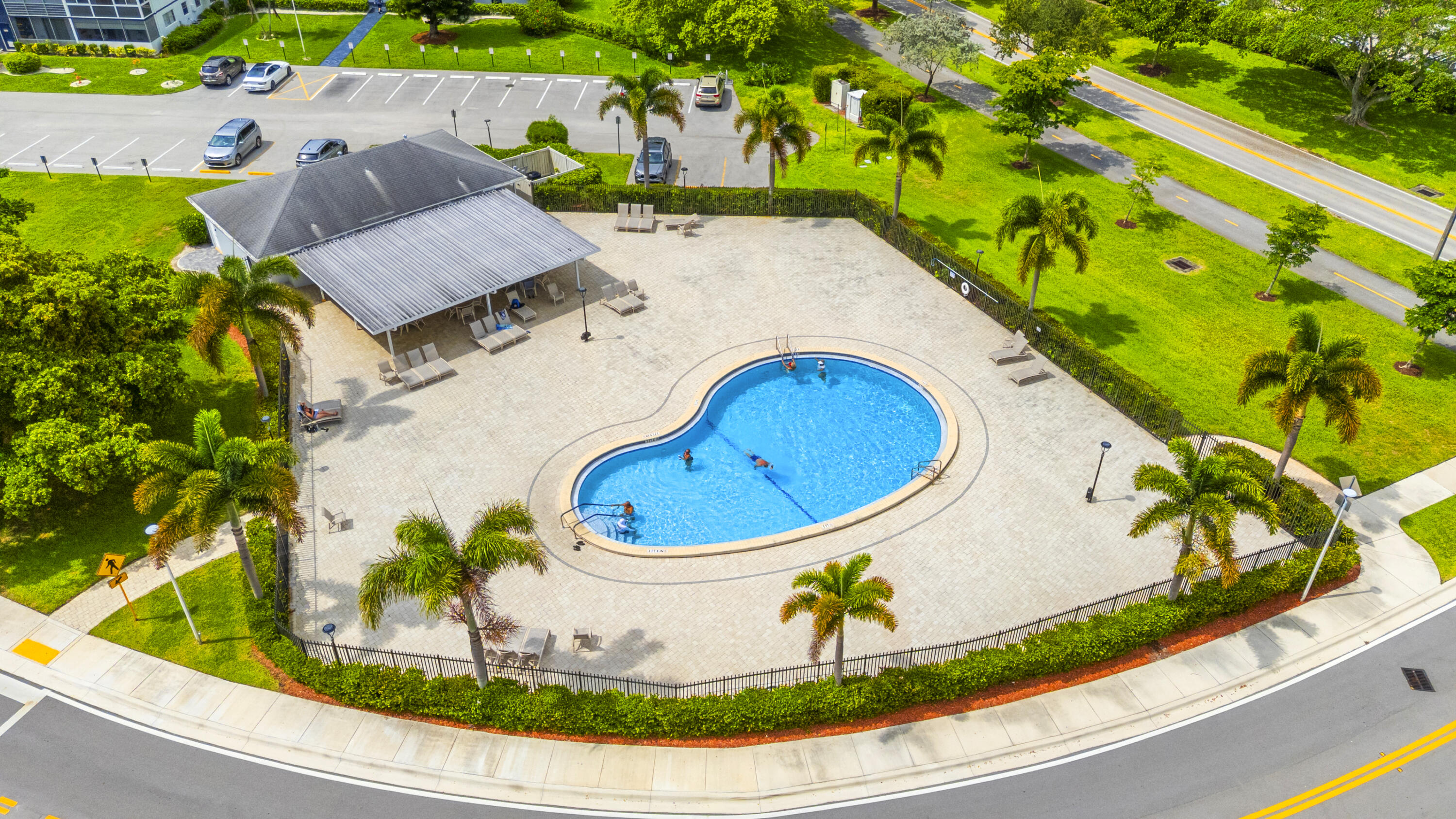 ISLEWOOD D CONDO - Residential