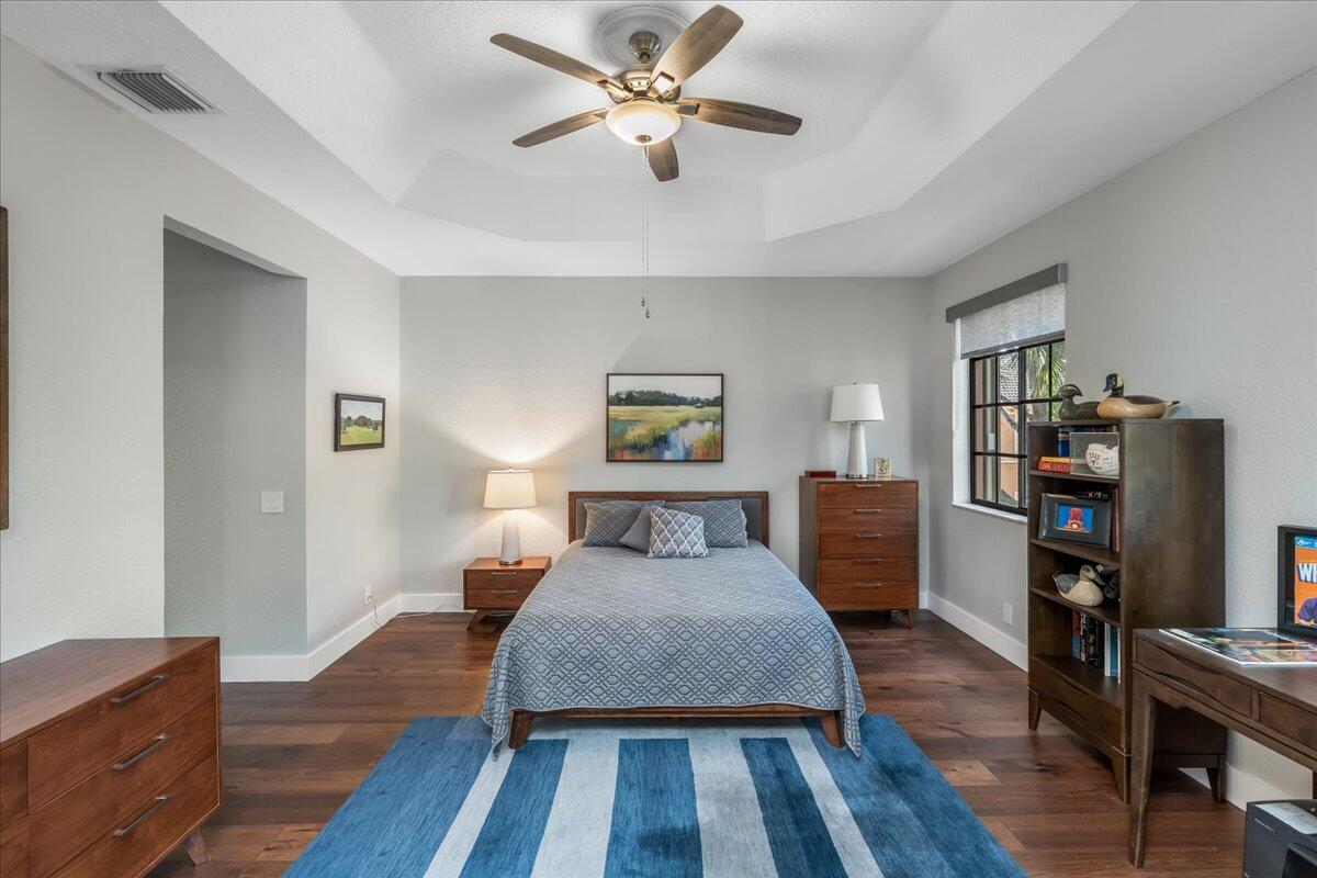 LEGENDS AT WESTON HILLS - Residential