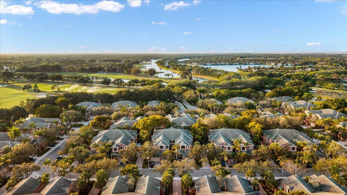 LEGENDS AT WESTON HILLS - Residential