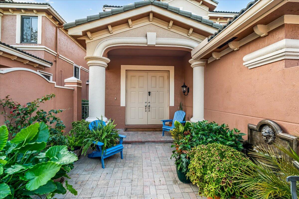 LEGENDS AT WESTON HILLS - Residential