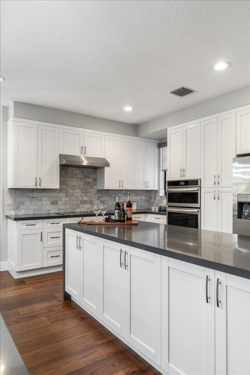 LEGENDS AT WESTON HILLS - Residential