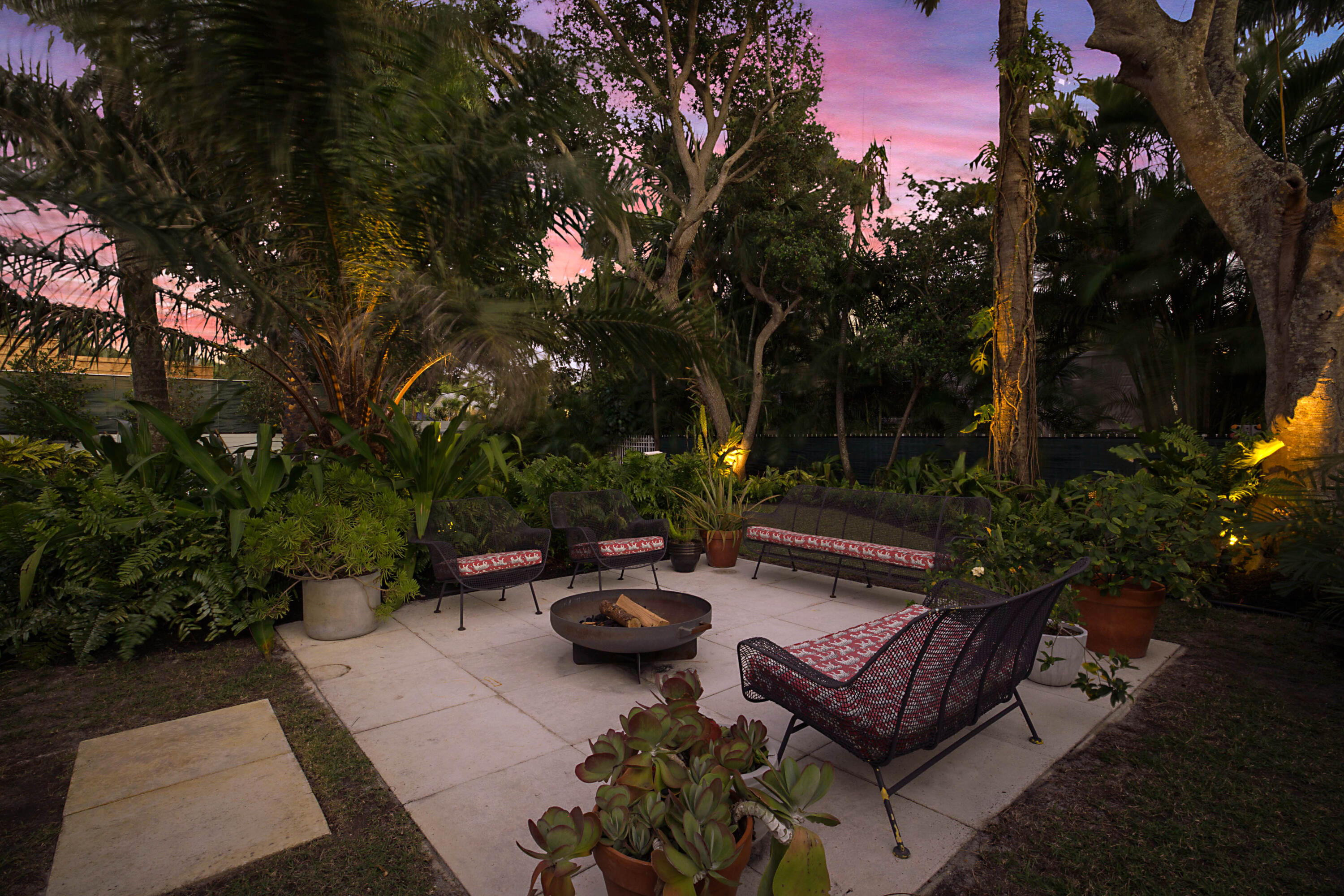NORTH SHORE TERRACE 2 - Residential