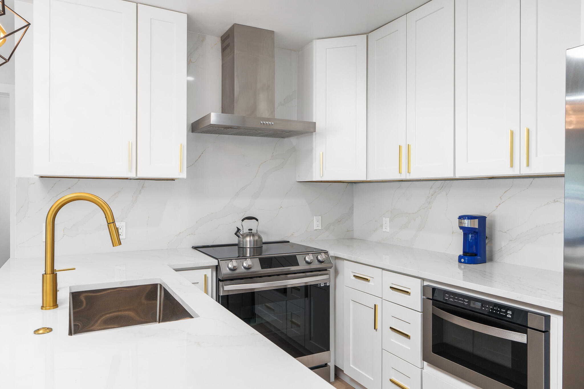 DECARIE - Residential Income