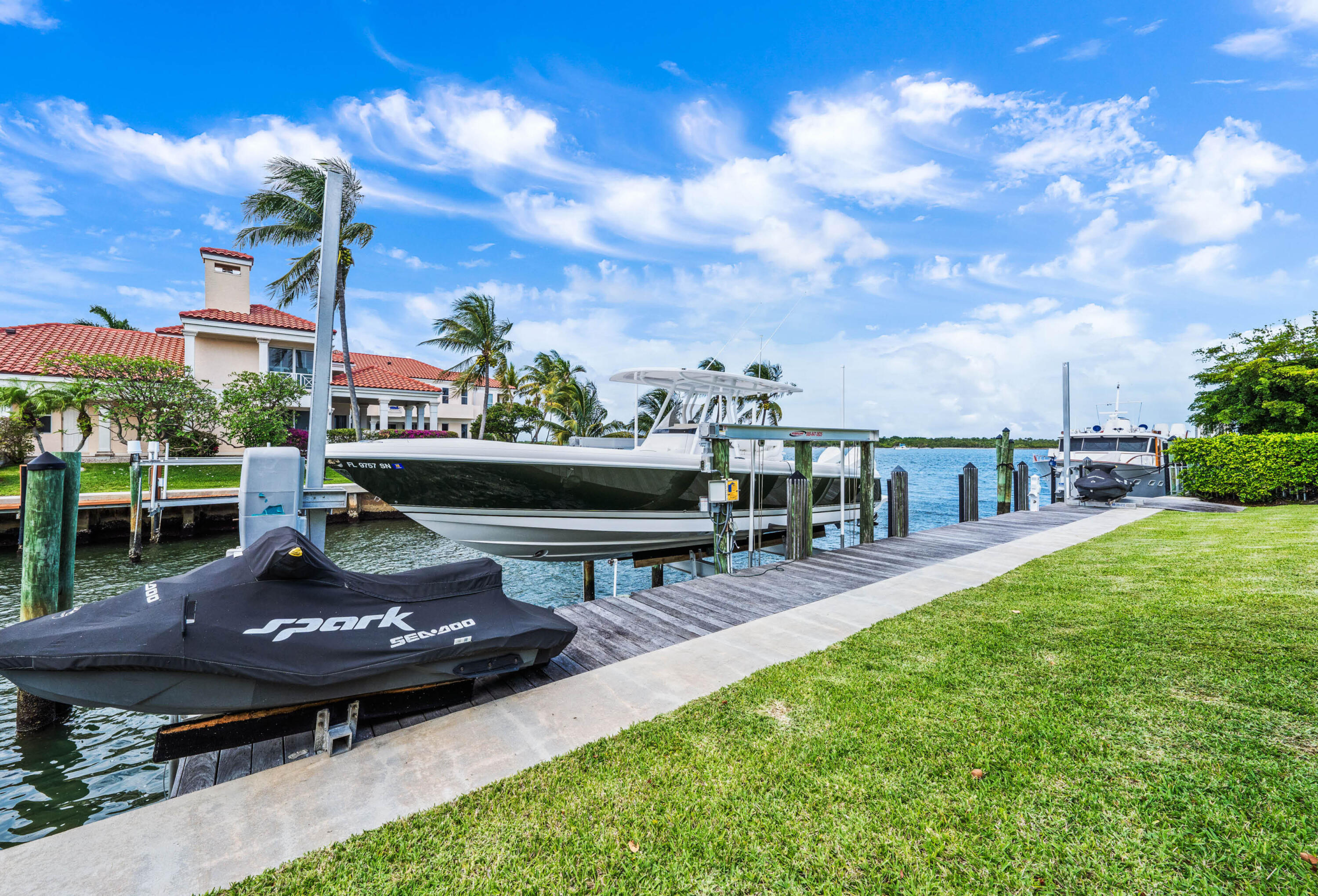 PALM BEACH LAKE WORTH ESTATES 2 - Residential