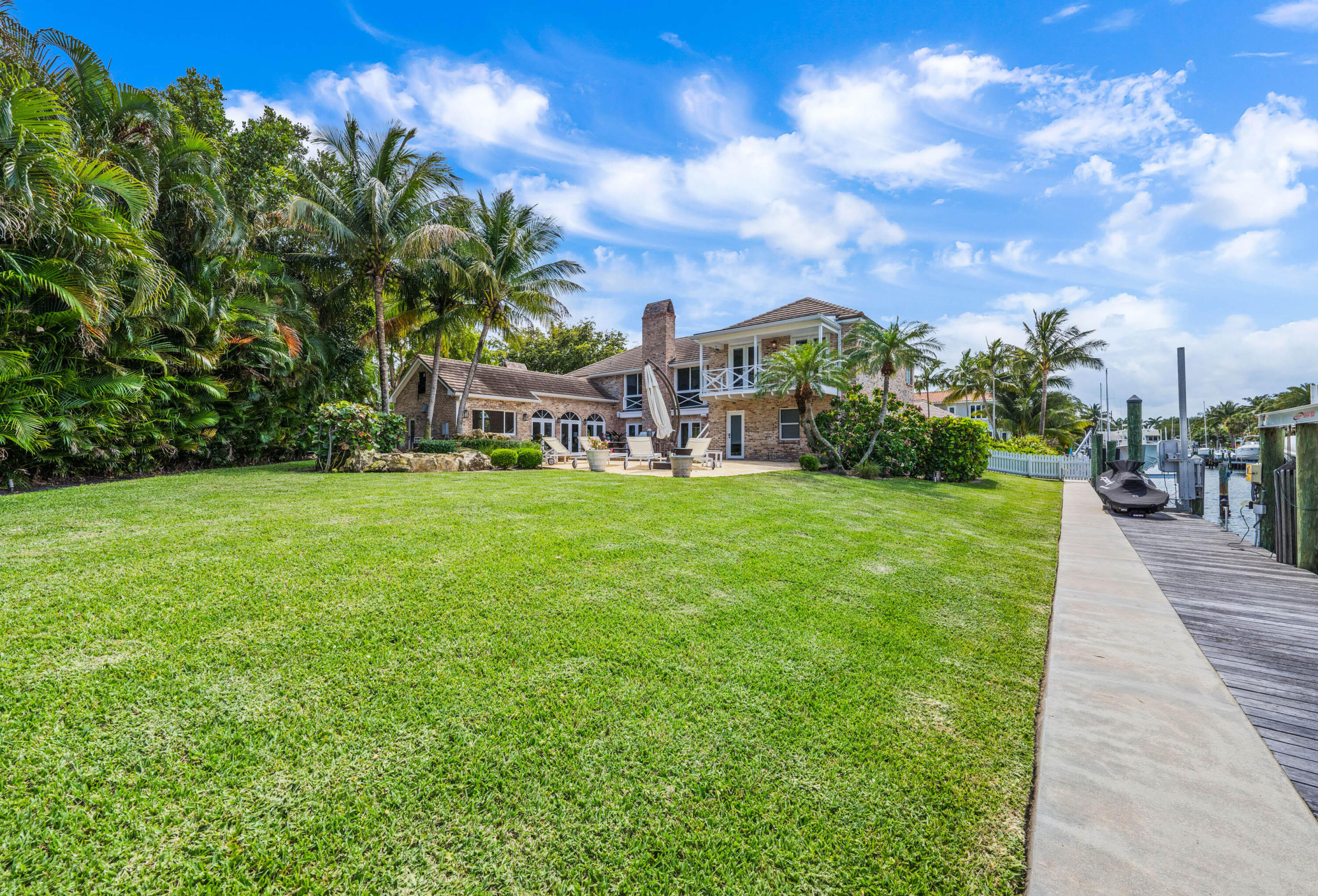 PALM BEACH LAKE WORTH ESTATES 2 - Residential