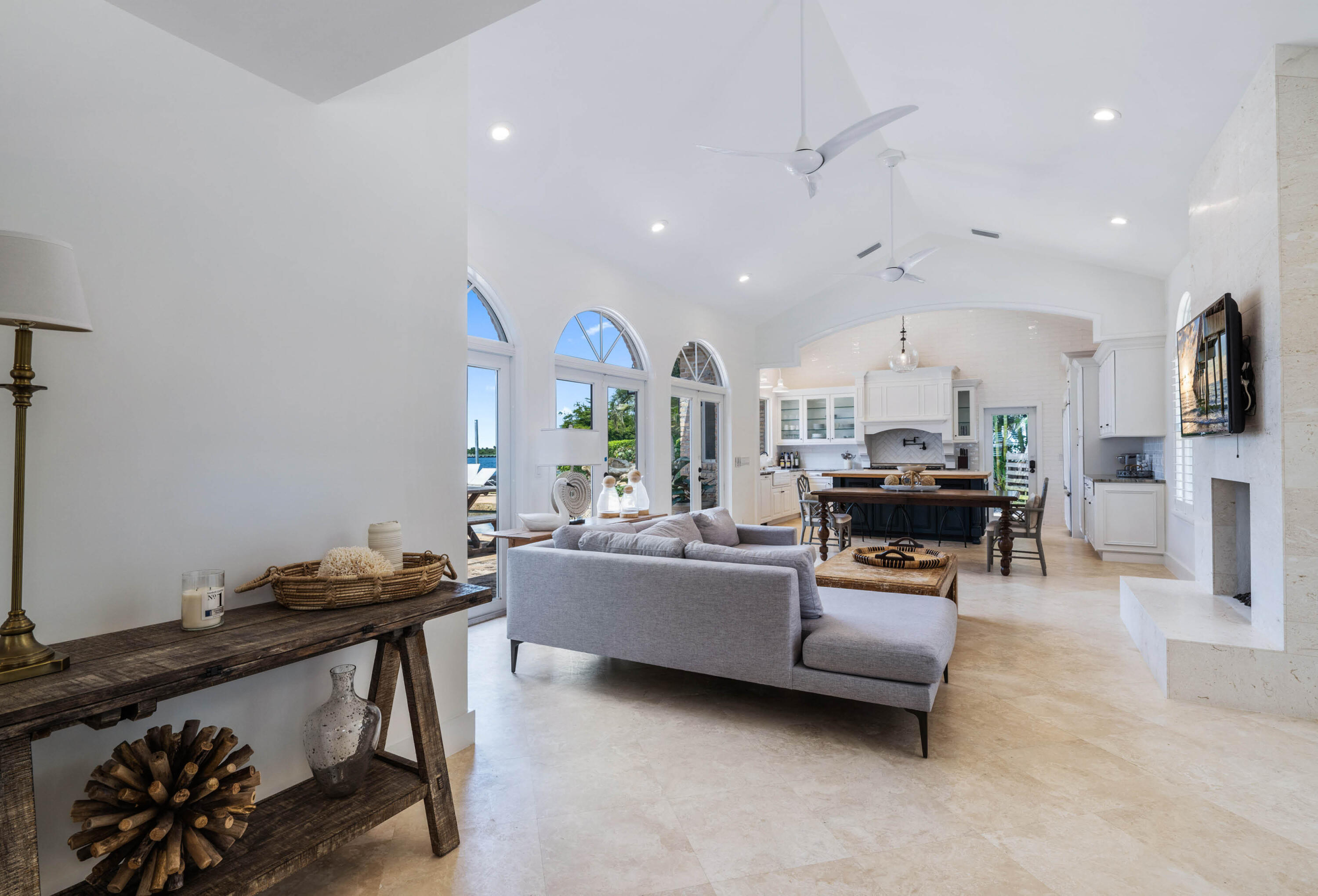 PALM BEACH LAKE WORTH ESTATES 2 - Residential