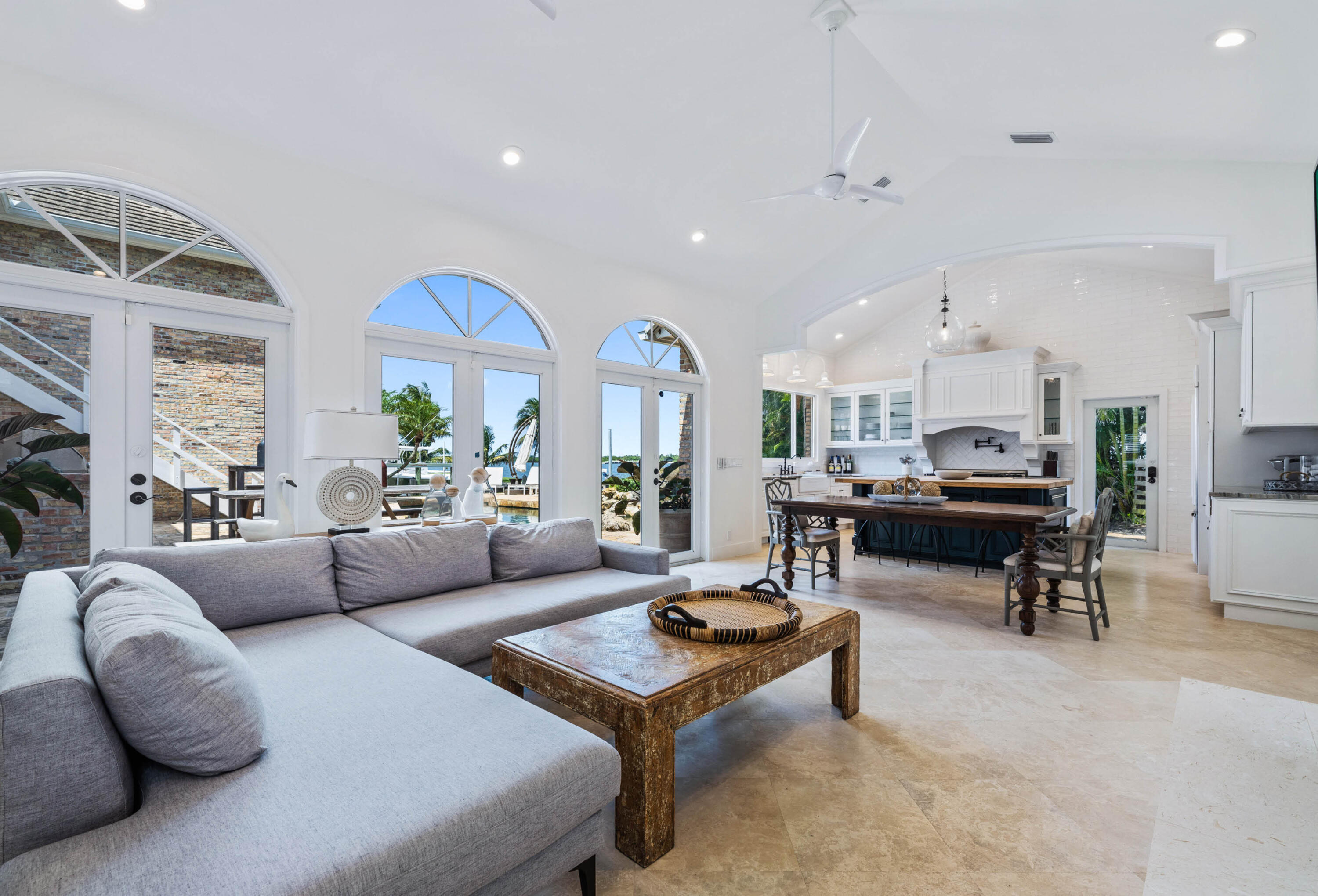 PALM BEACH LAKE WORTH ESTATES 2 - Residential