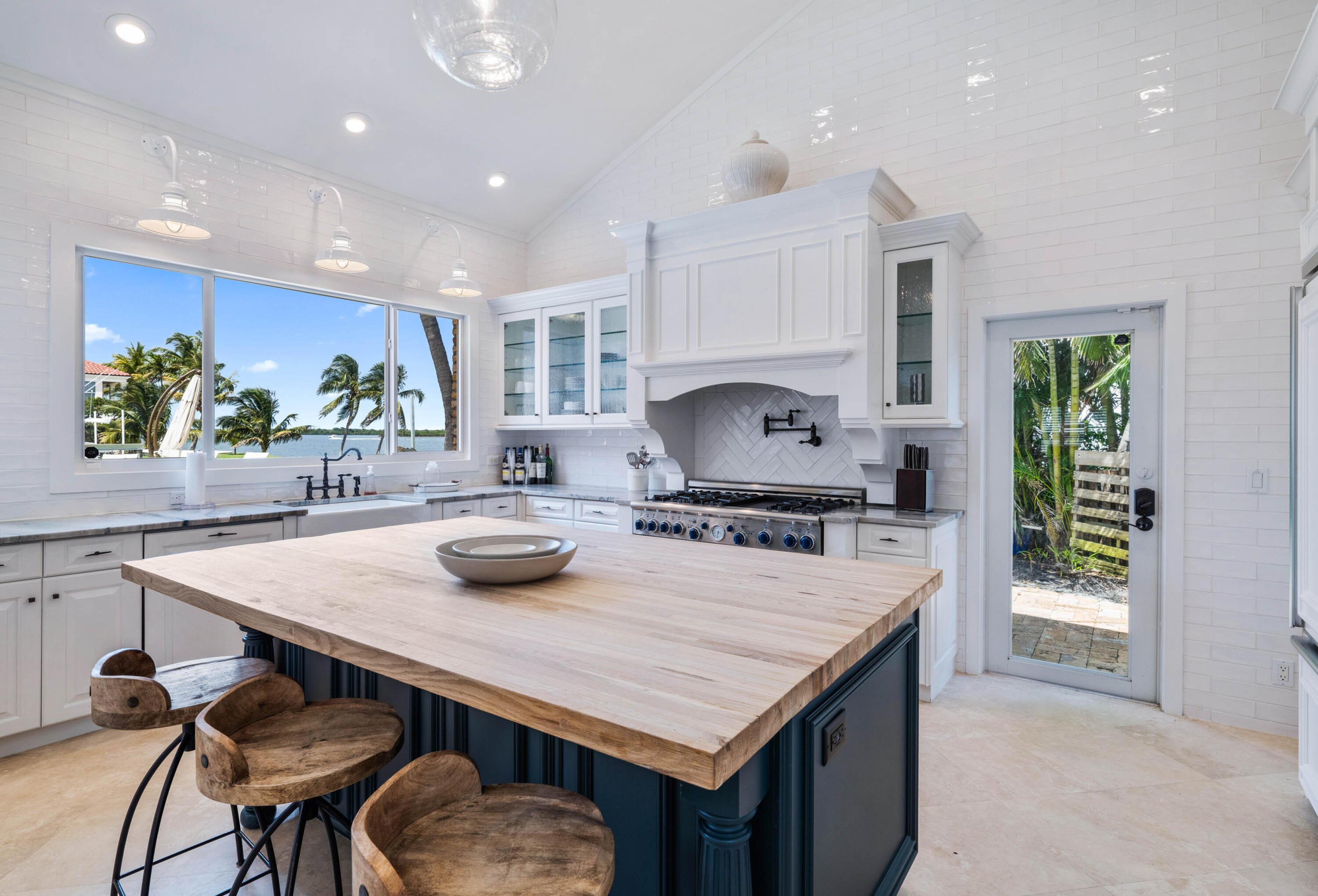 PALM BEACH LAKE WORTH ESTATES 2 - Residential