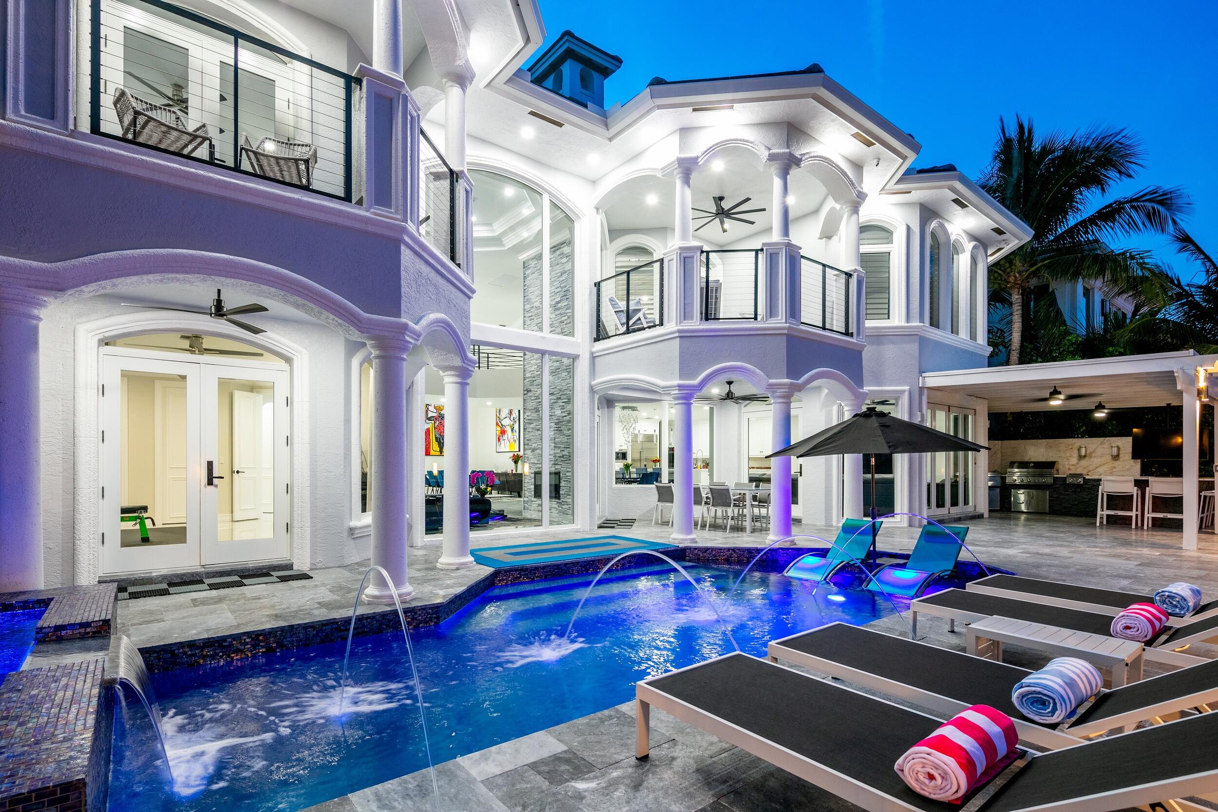 BOCA HARBOUR ISLAND SEC - Residential
