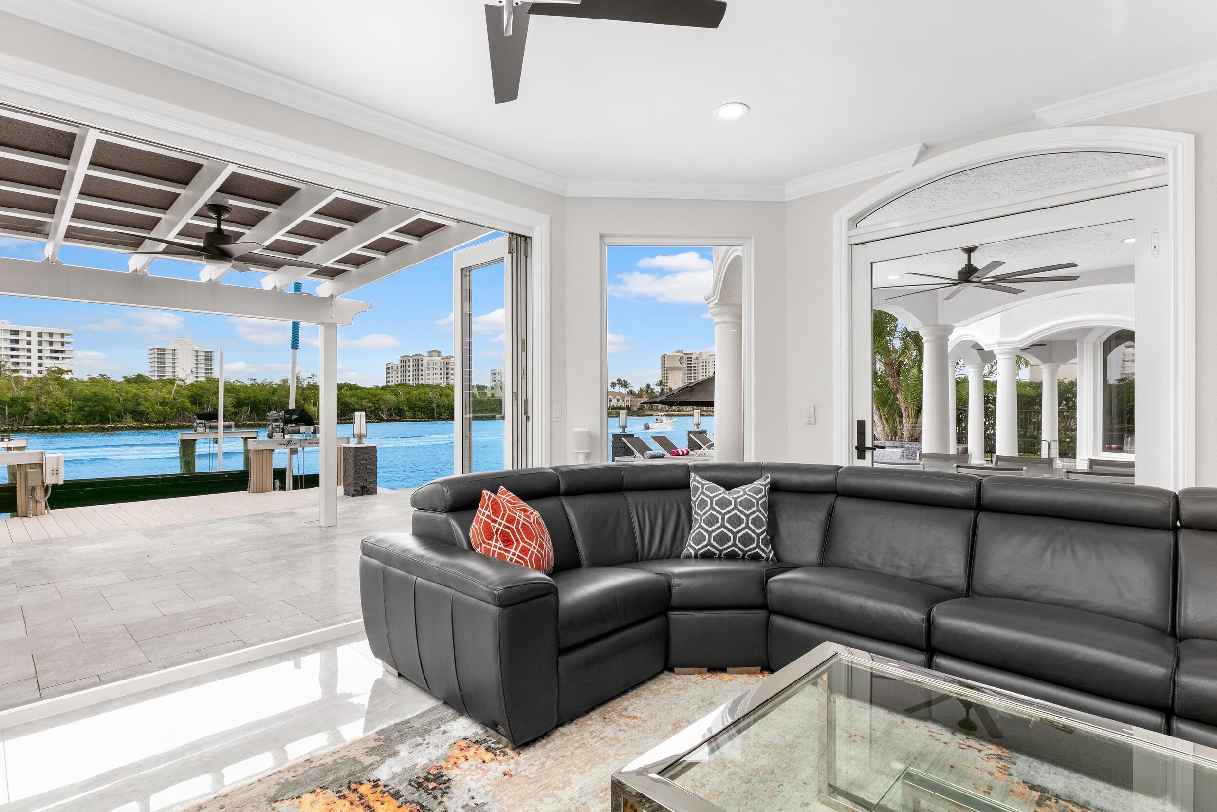 BOCA HARBOUR ISLAND SEC - Residential