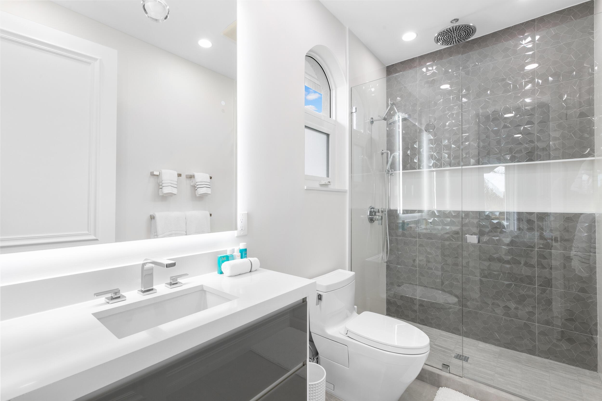 BOCA HARBOUR ISLAND SEC - Residential