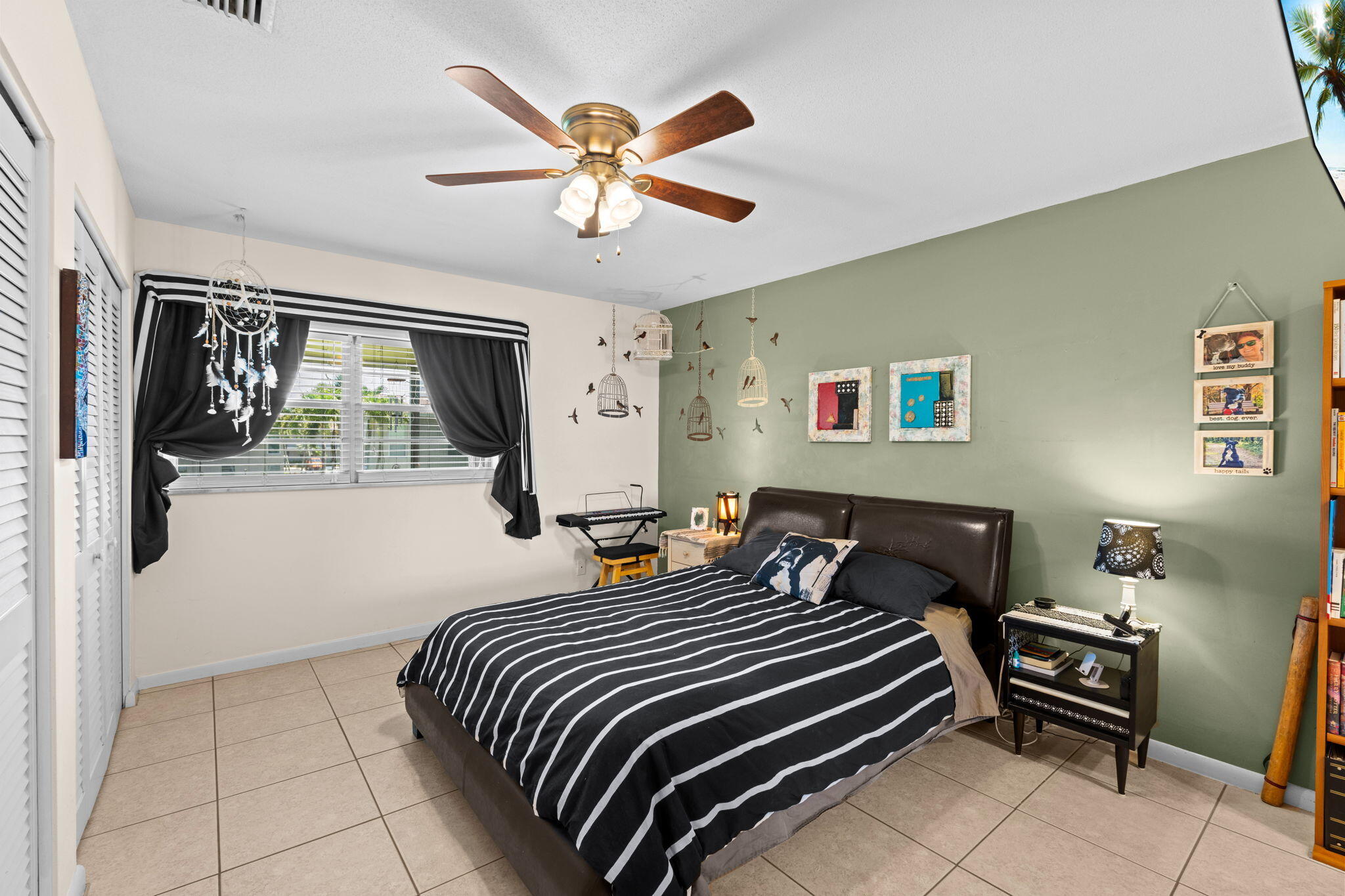 FOUR SEA SUNS CONDO - Residential