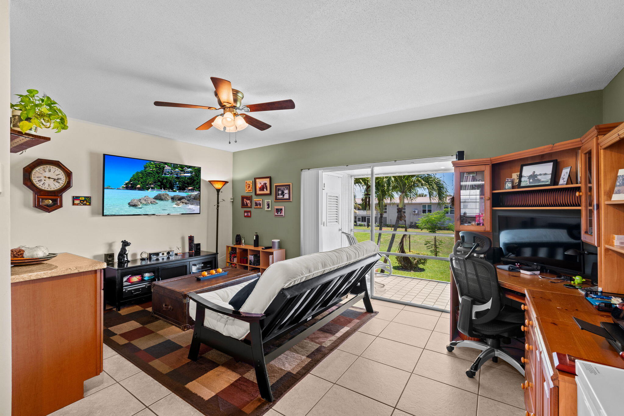 FOUR SEA SUNS CONDO - Residential