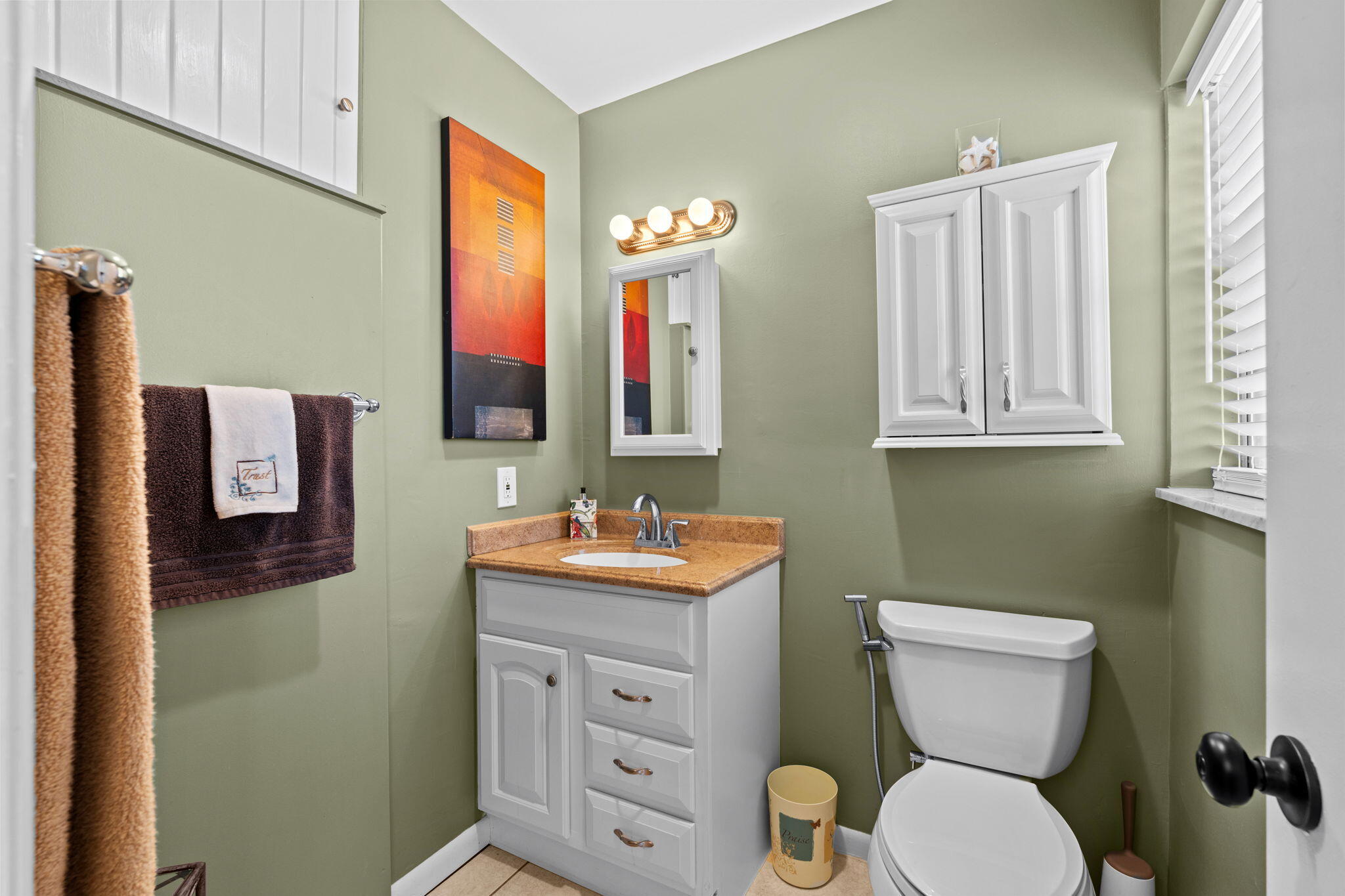FOUR SEA SUNS CONDO - Residential