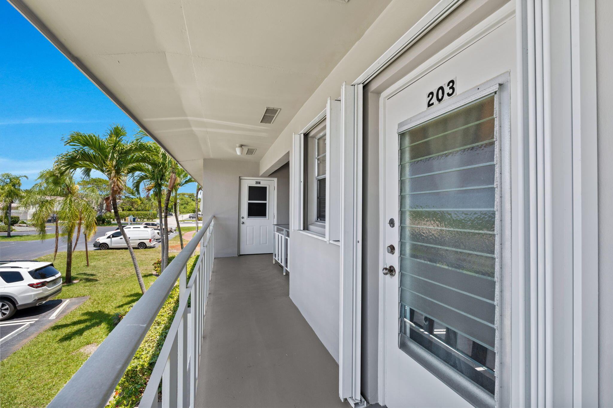 FOUR SEA SUNS CONDO - Residential