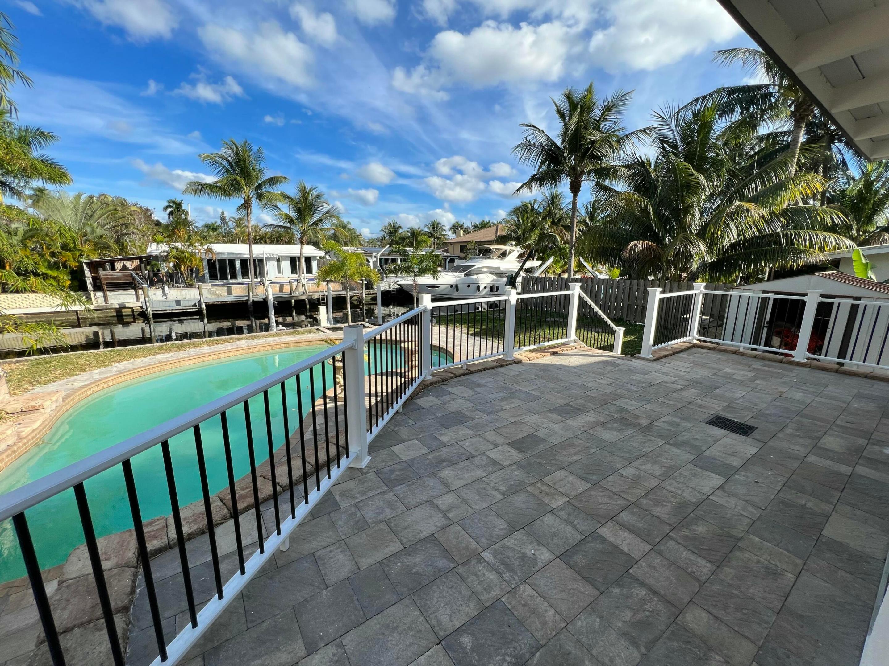 LAUDERDALE ISLES NO 2-BLK 6 - Residential