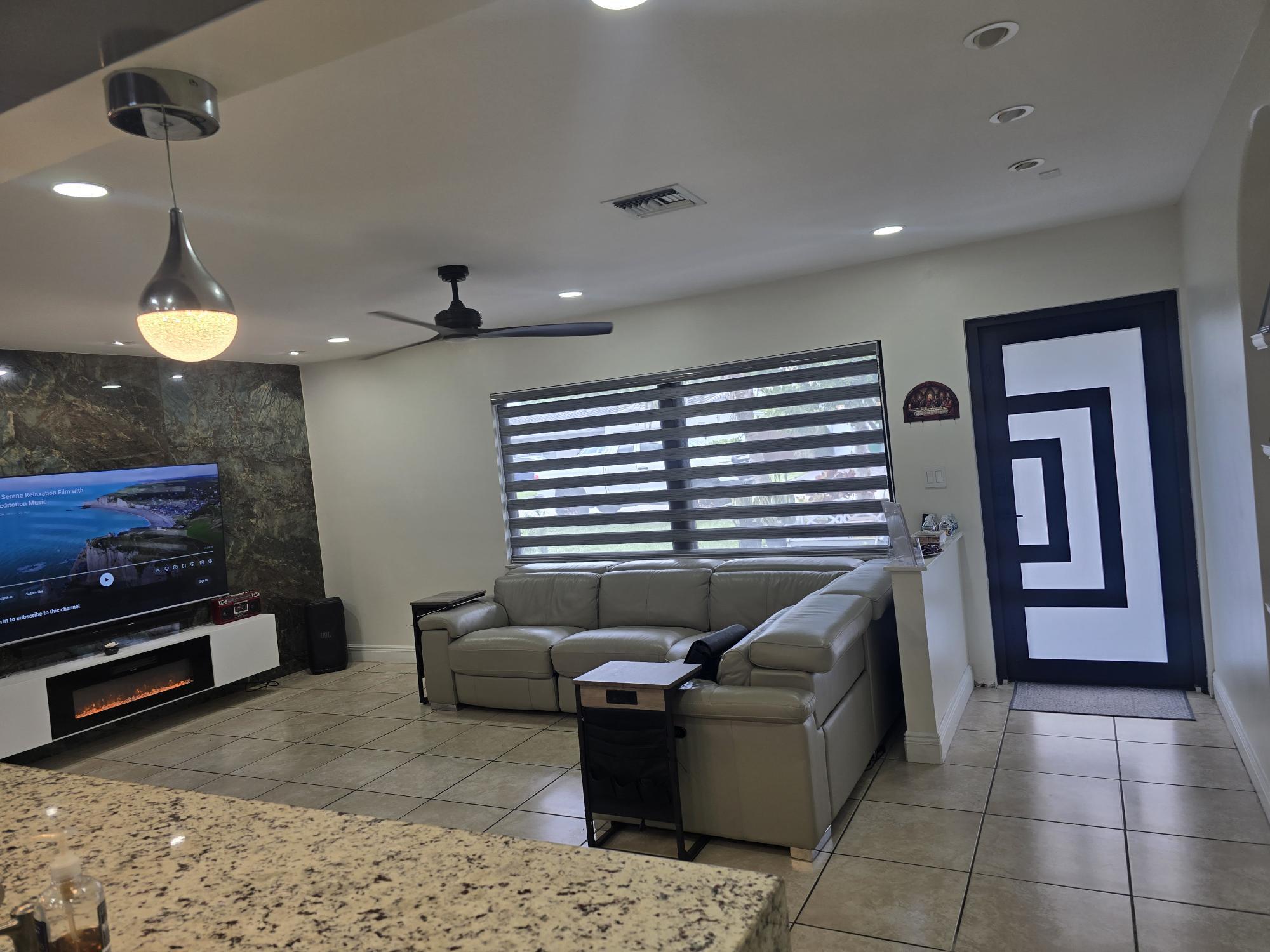 CORAL SPRINGS SUB NO 1 - Residential