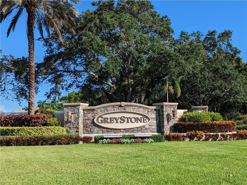 Spacious two story 4bed/3bath home in resort-style Greystone community. Amenities include  fitness center, resort style pool, play area, basketball, tennis and volleyball courts. Located in great school district and near shopping and FL turnpike.
