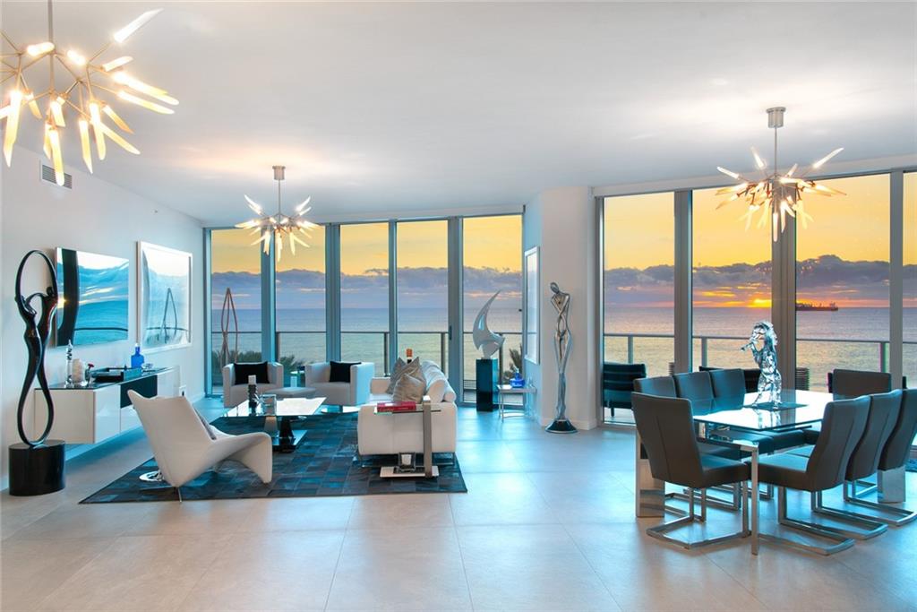PARAMOUNT - Residential