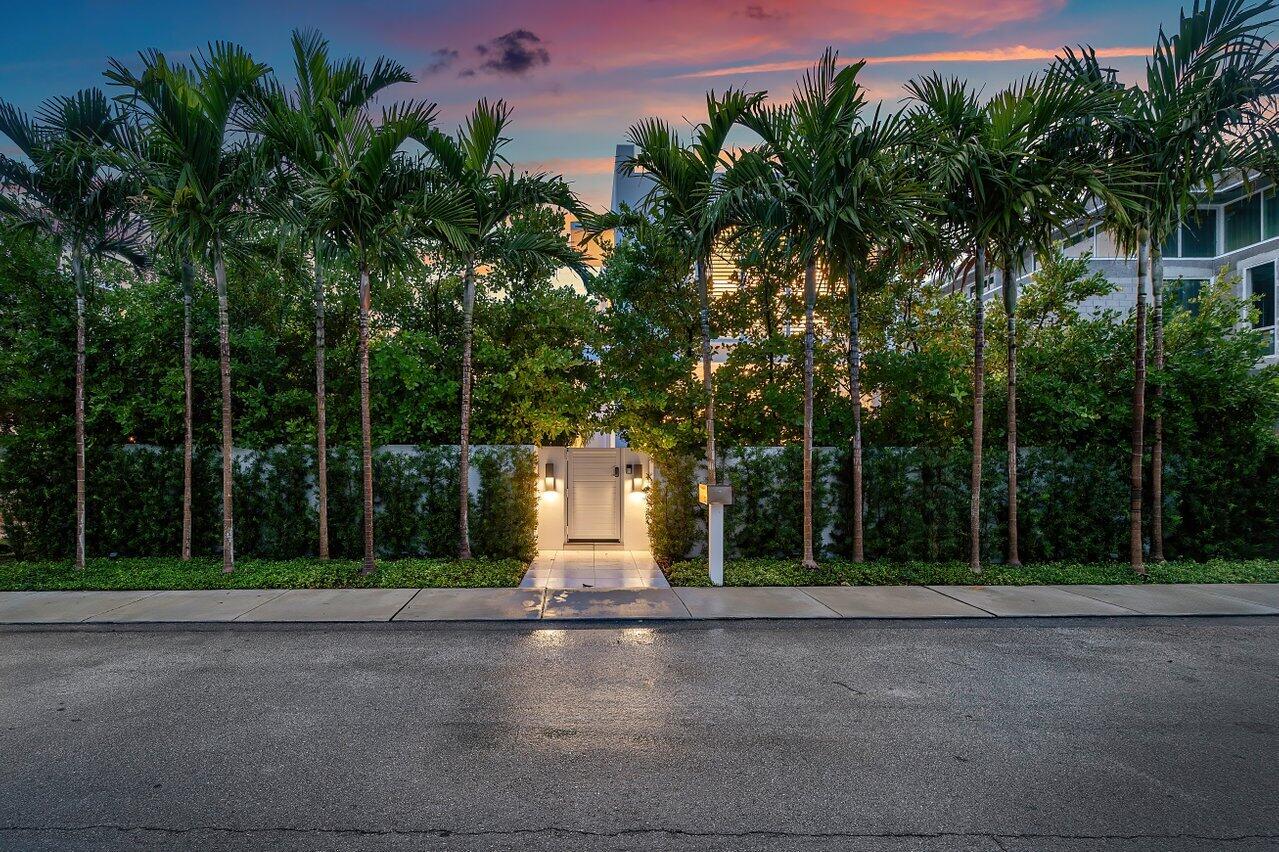 DELRAY TOWN OF - Residential