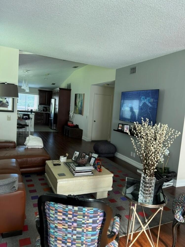 PLUM AT BOCA POINTE COND - Residential