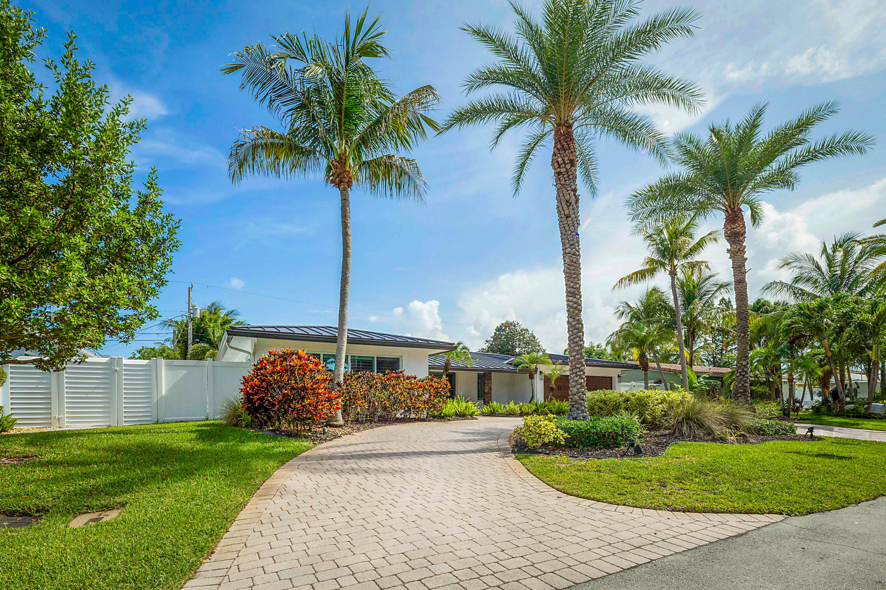 POMPANO WATERWAY ESTATES - Residential