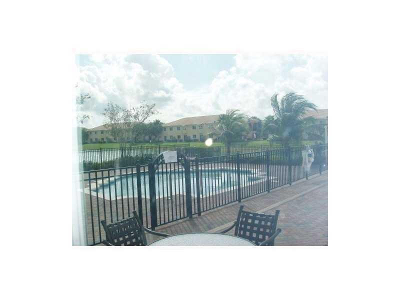 VILLAS AT CARMEL - Residential