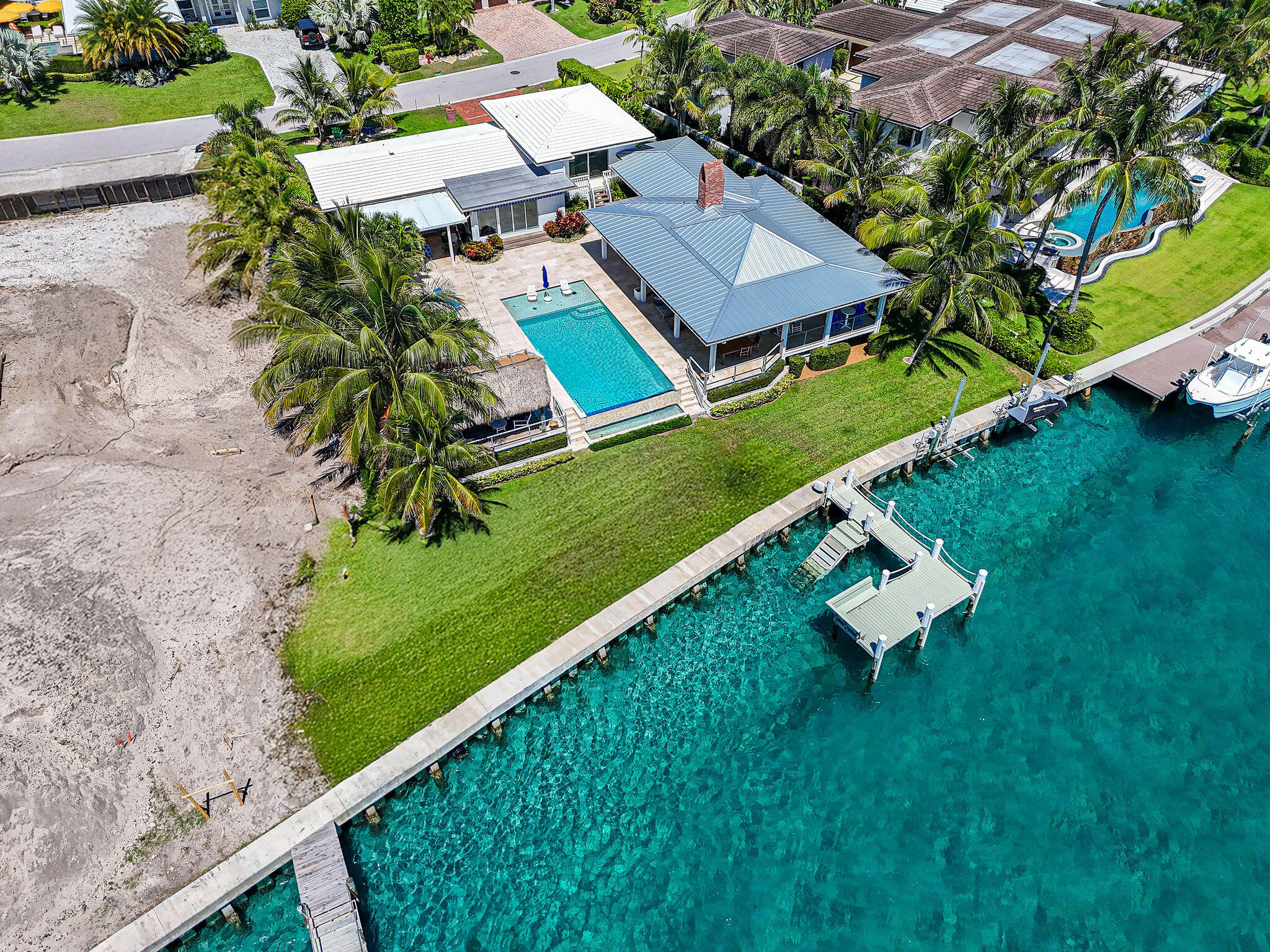 JUPITER INLET BEACH COLONY - Residential