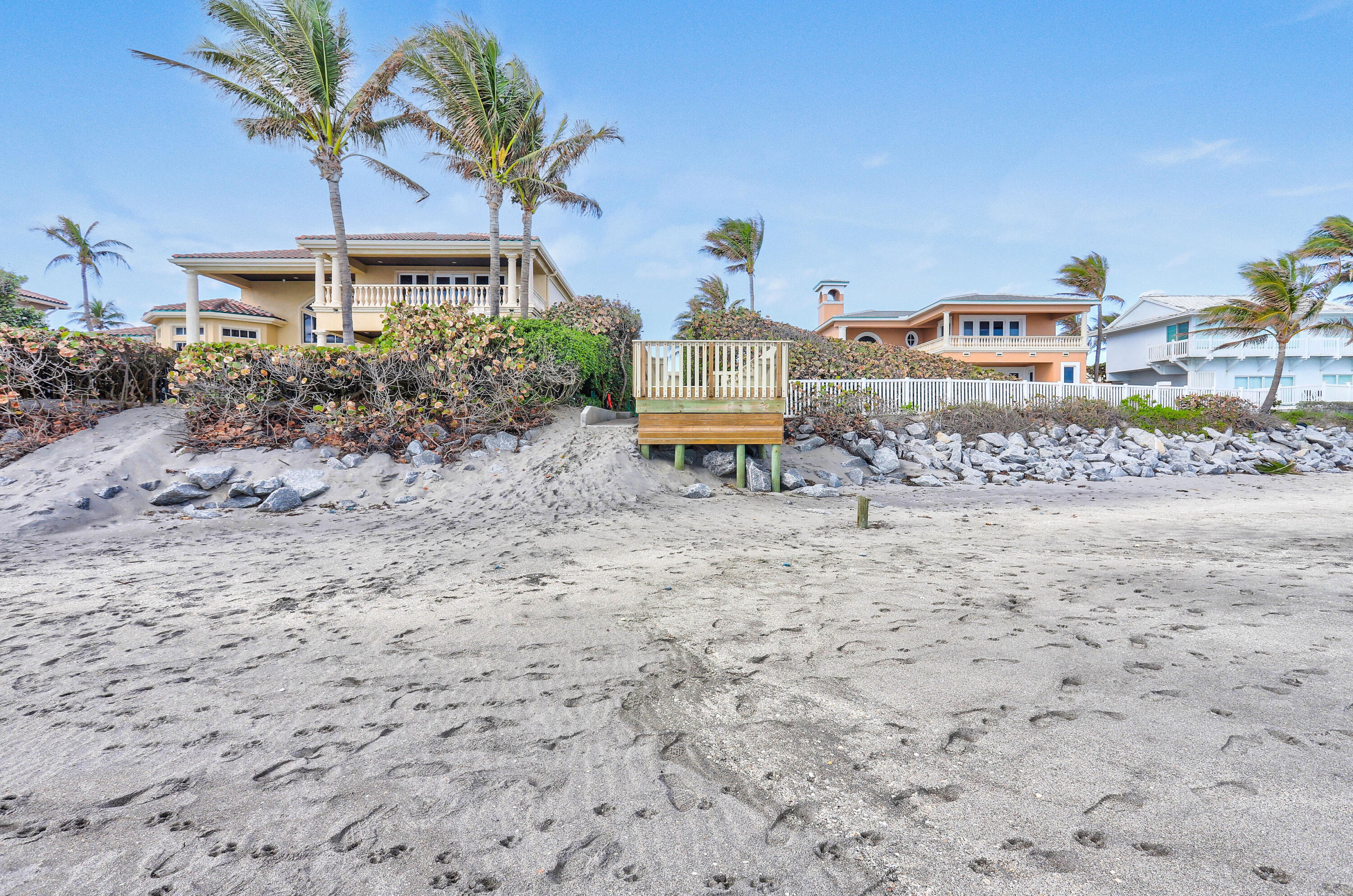 JUPITER INLET BEACH COLONY - Residential