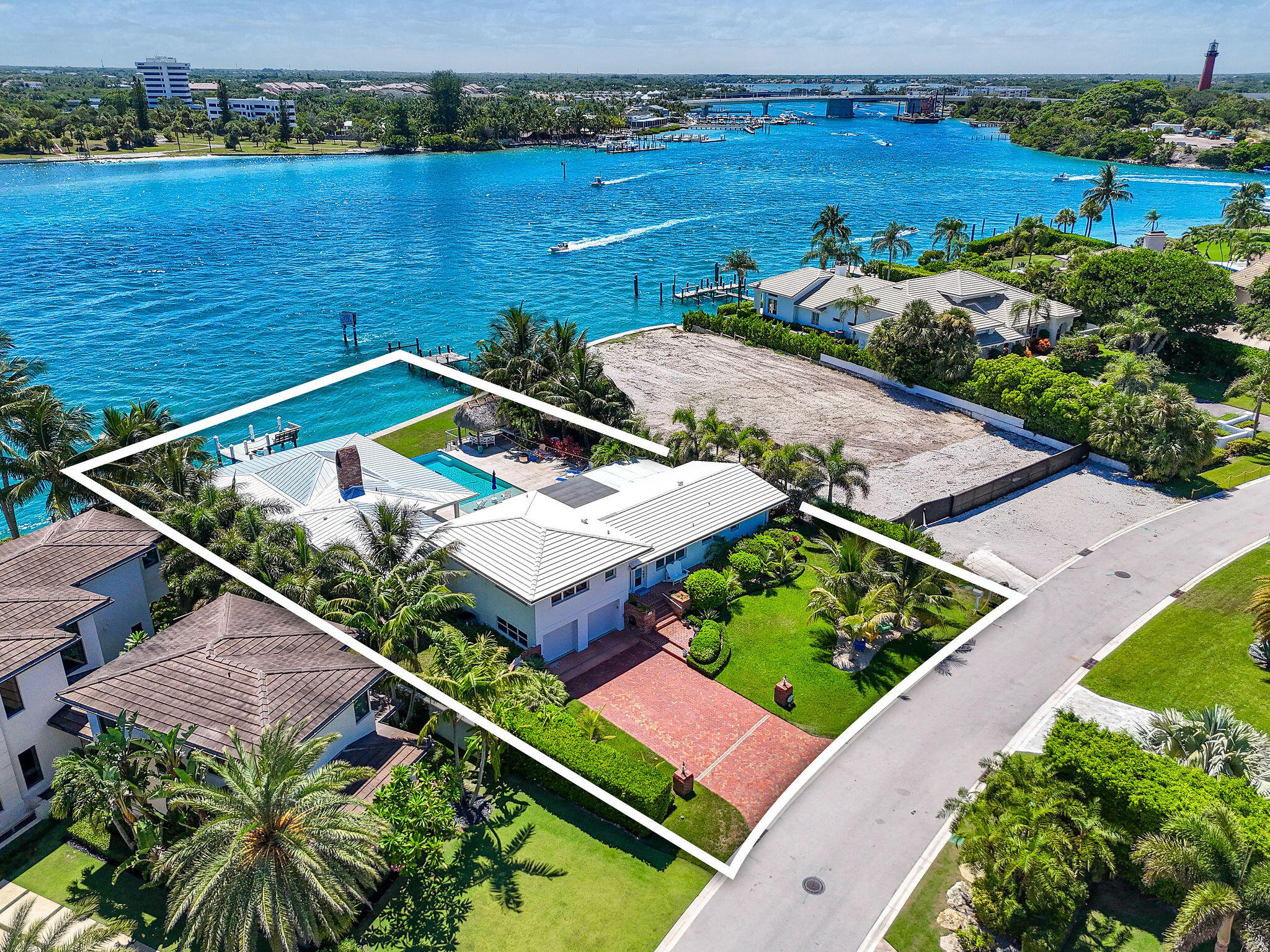 JUPITER INLET BEACH COLONY - Residential