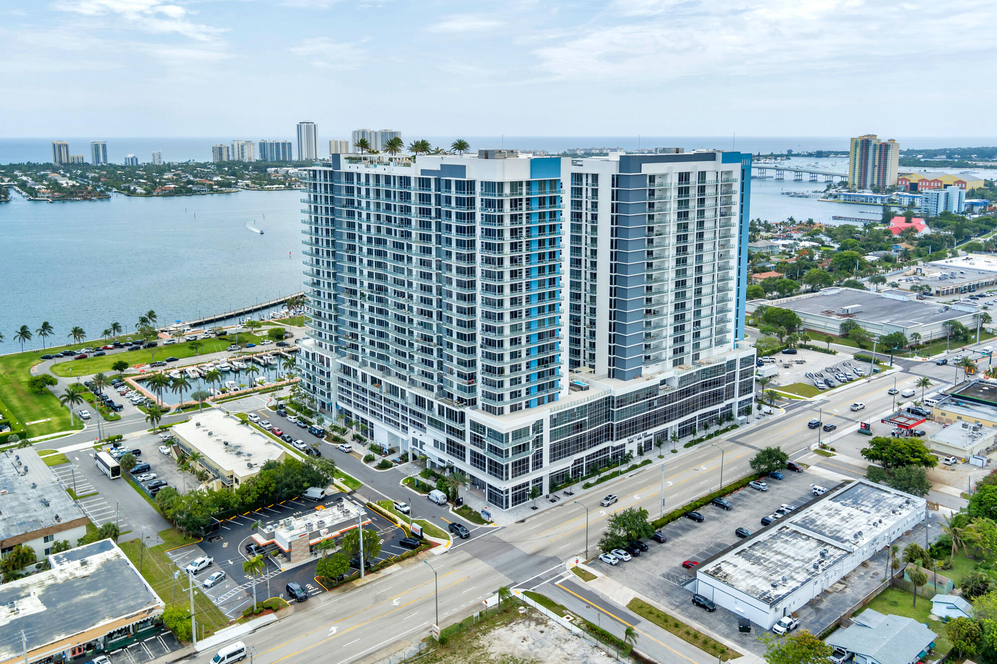 NAUTILUS 220 CONDO - Residential