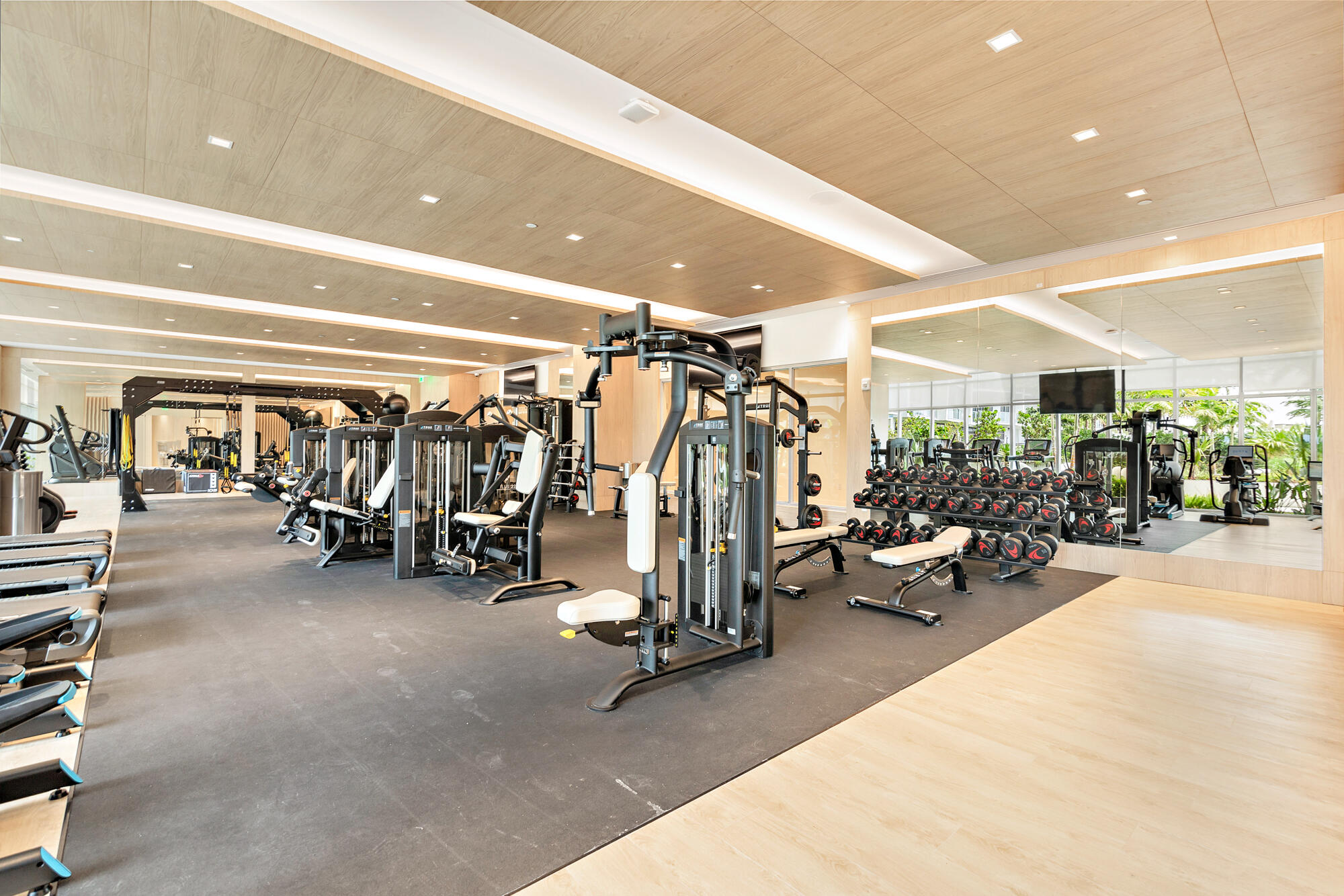 NAUTILUS 220 CONDO - Residential