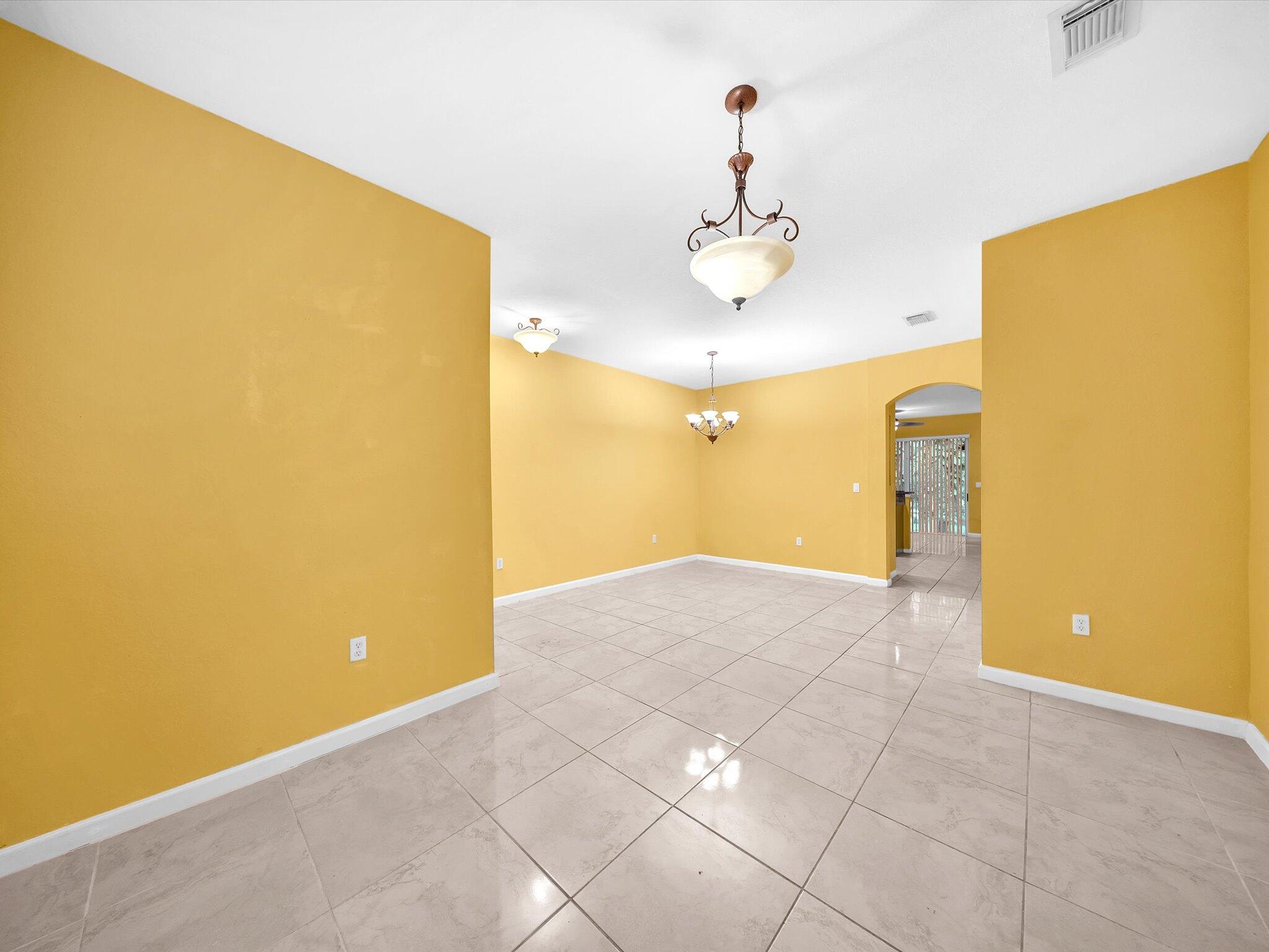 MAJORCA ISLES II CONDO - Residential Lease