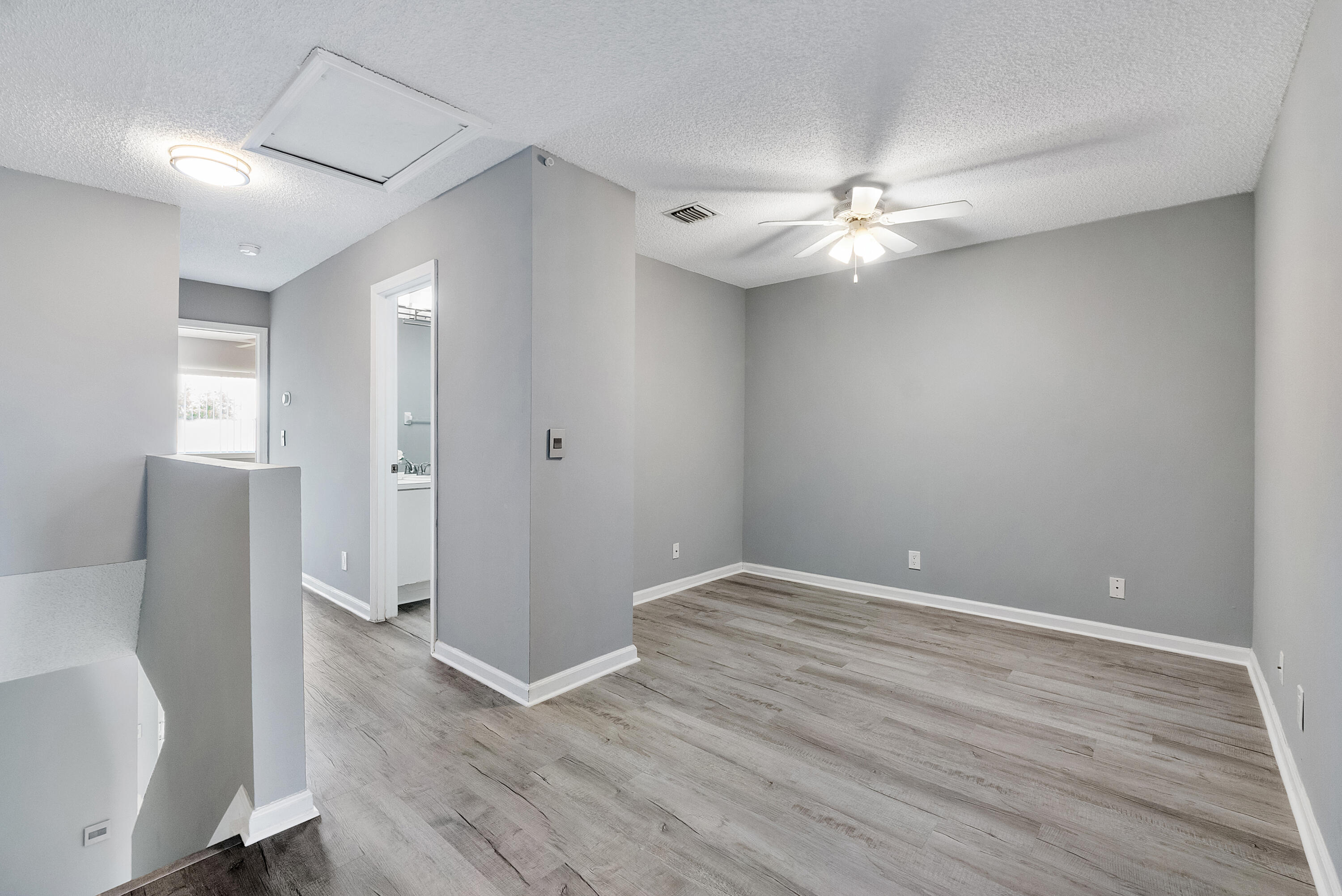 CORAL REEF CLUB - Residential