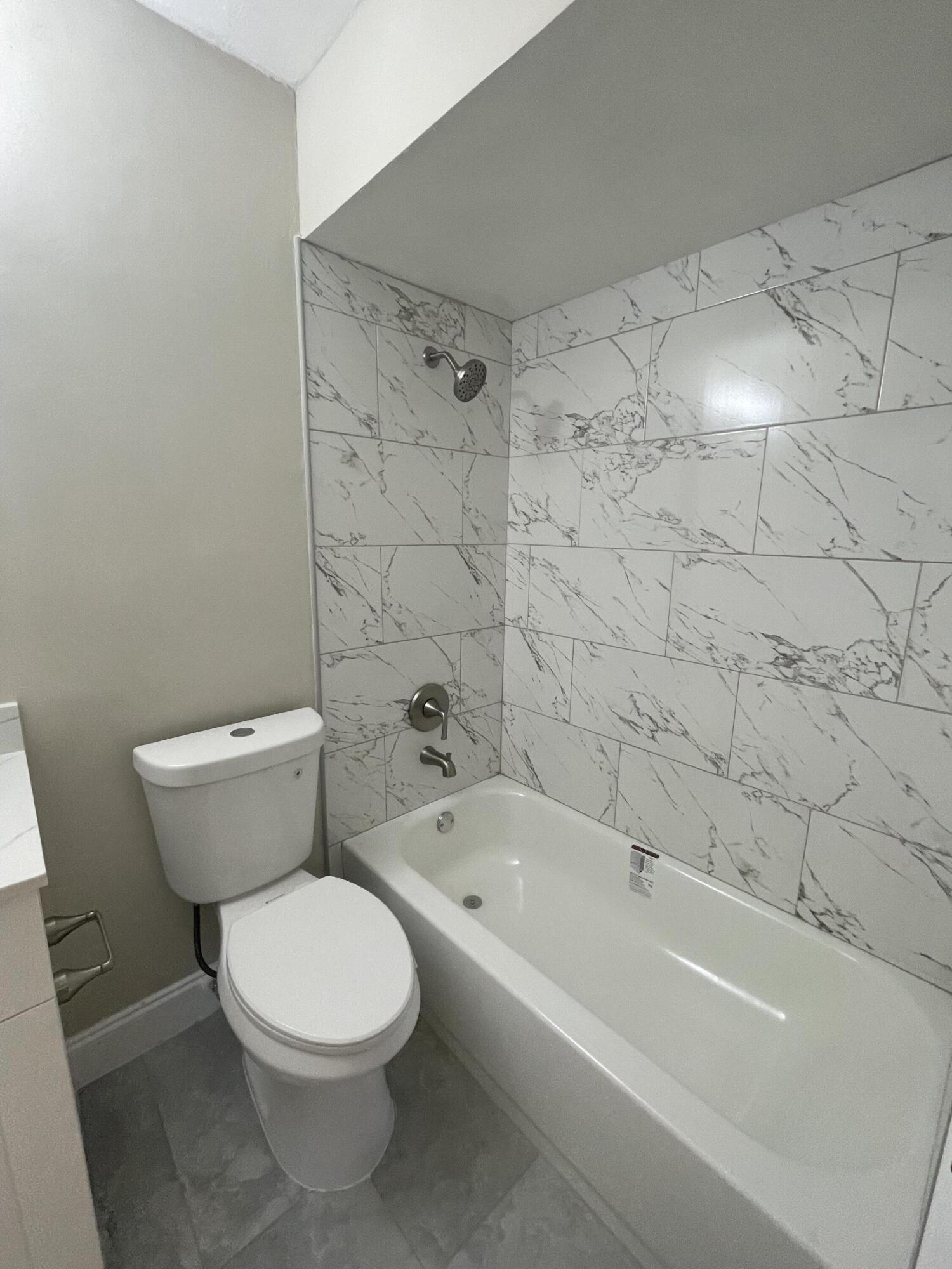 RIVERS EDGE AT OAKWOOD - Residential