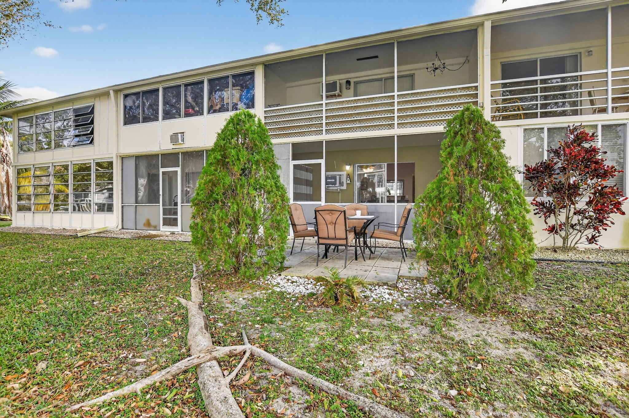 TILFORD U CONDO - Residential