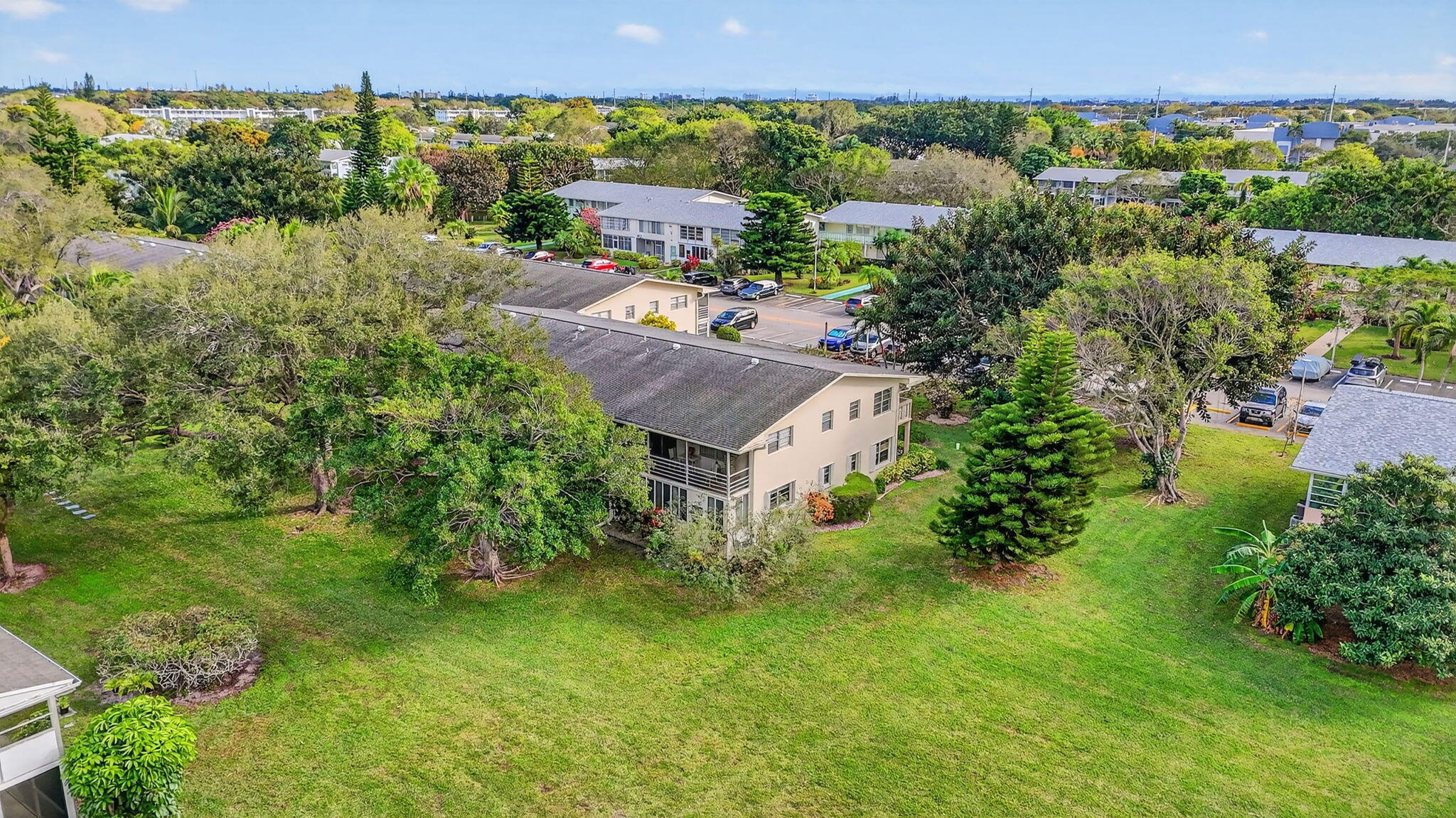 TILFORD U CONDO - Residential