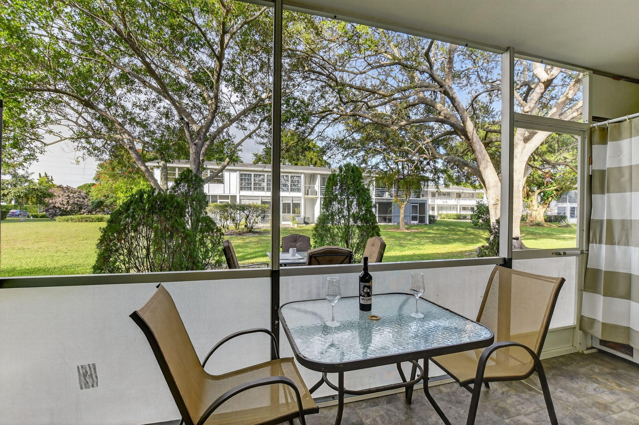 TILFORD U CONDO - Residential