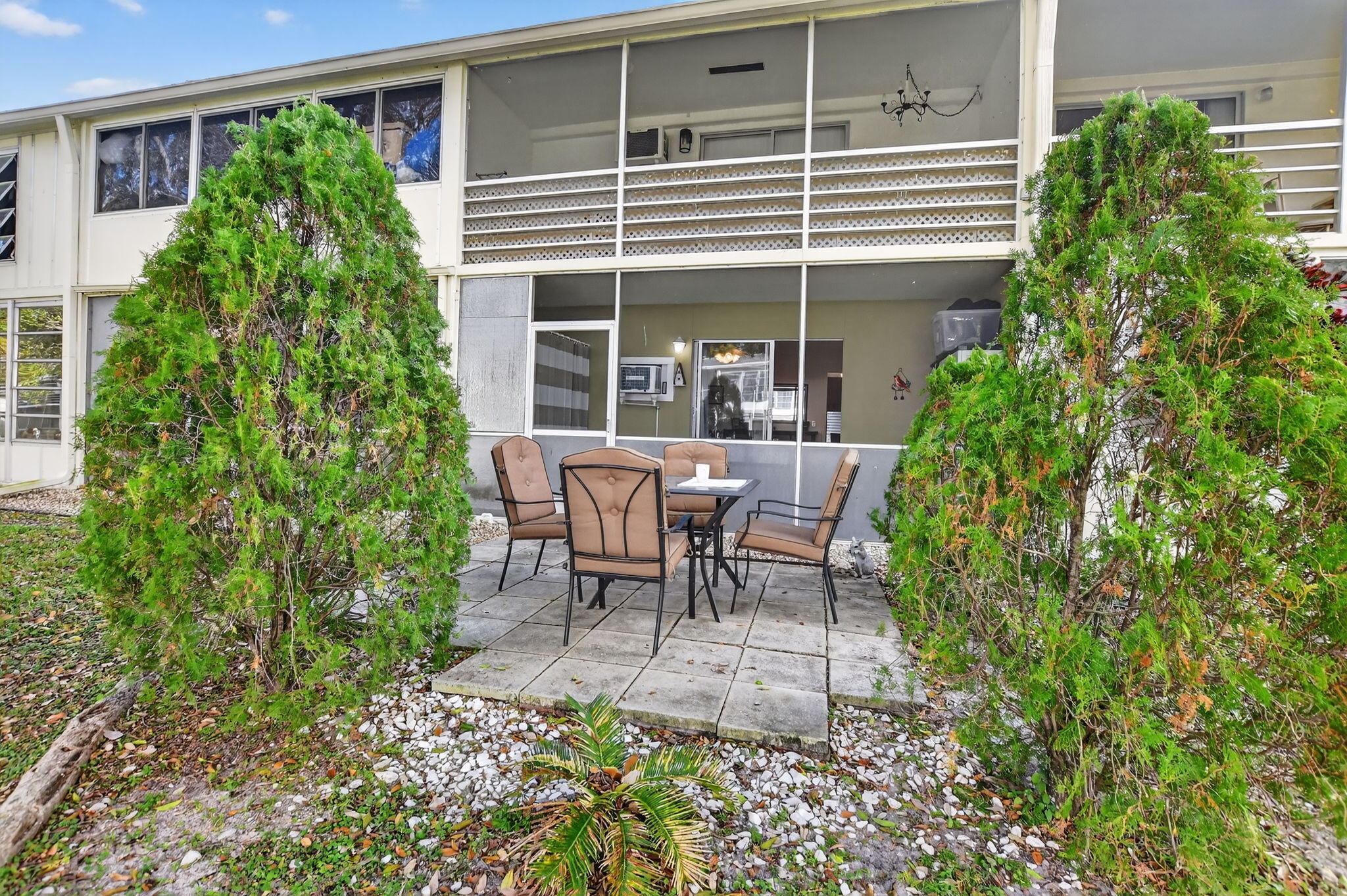 TILFORD U CONDO - Residential